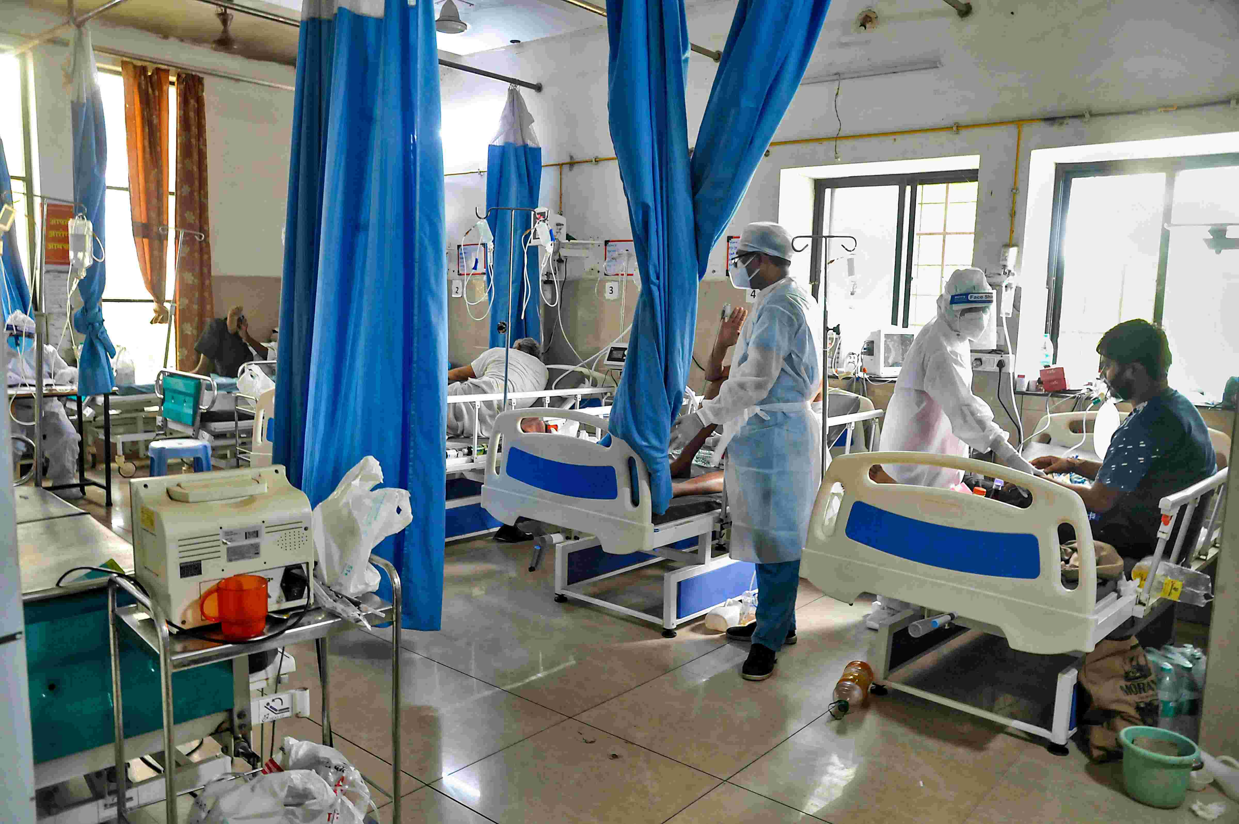 India reports over 2.09 lakh Covid cases, 959 fatalities