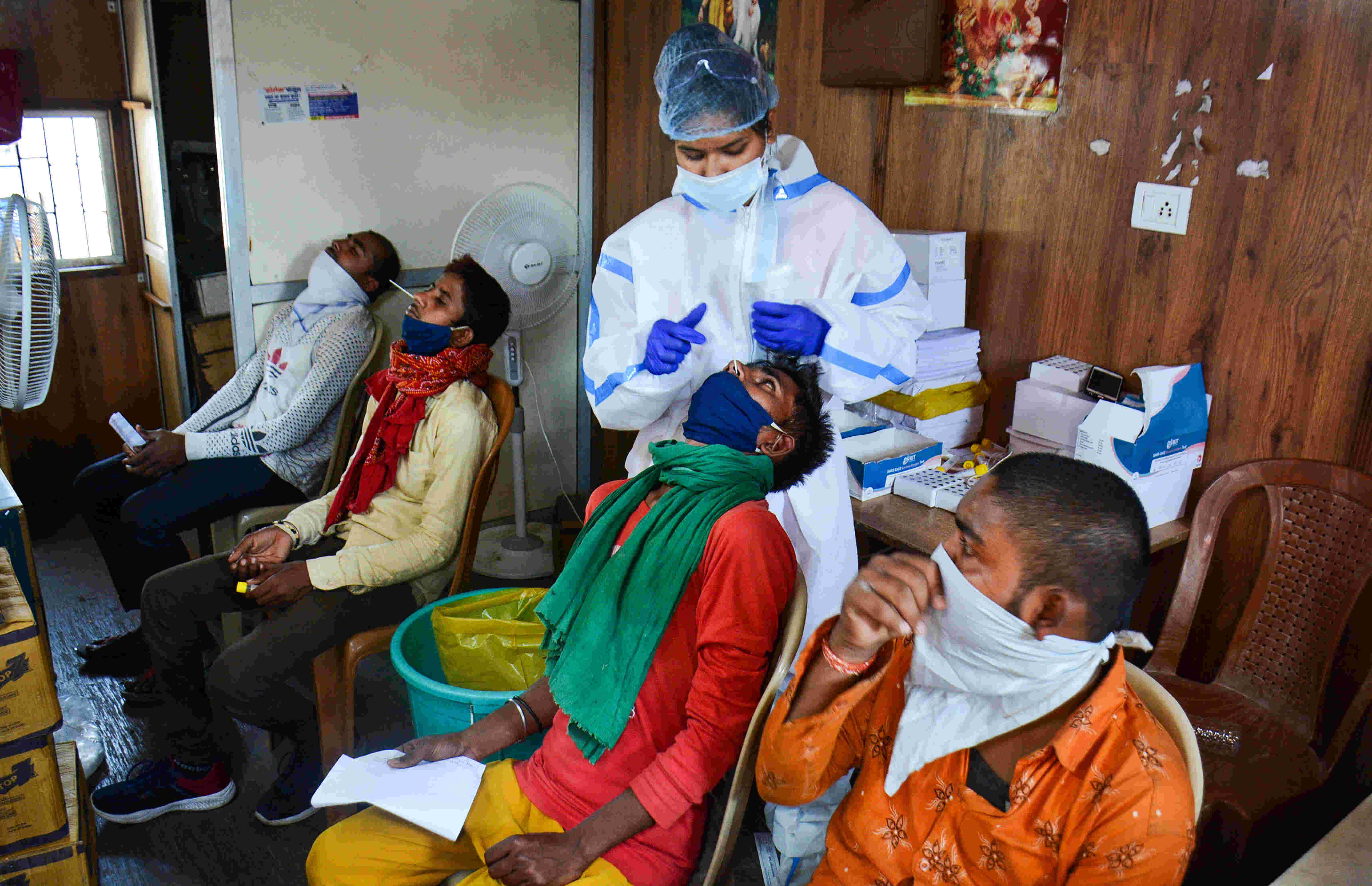 Mumbai reports 803 COVID-19 cases, seven deaths Mumbai reports 803 COVID-19 cases, seven deaths