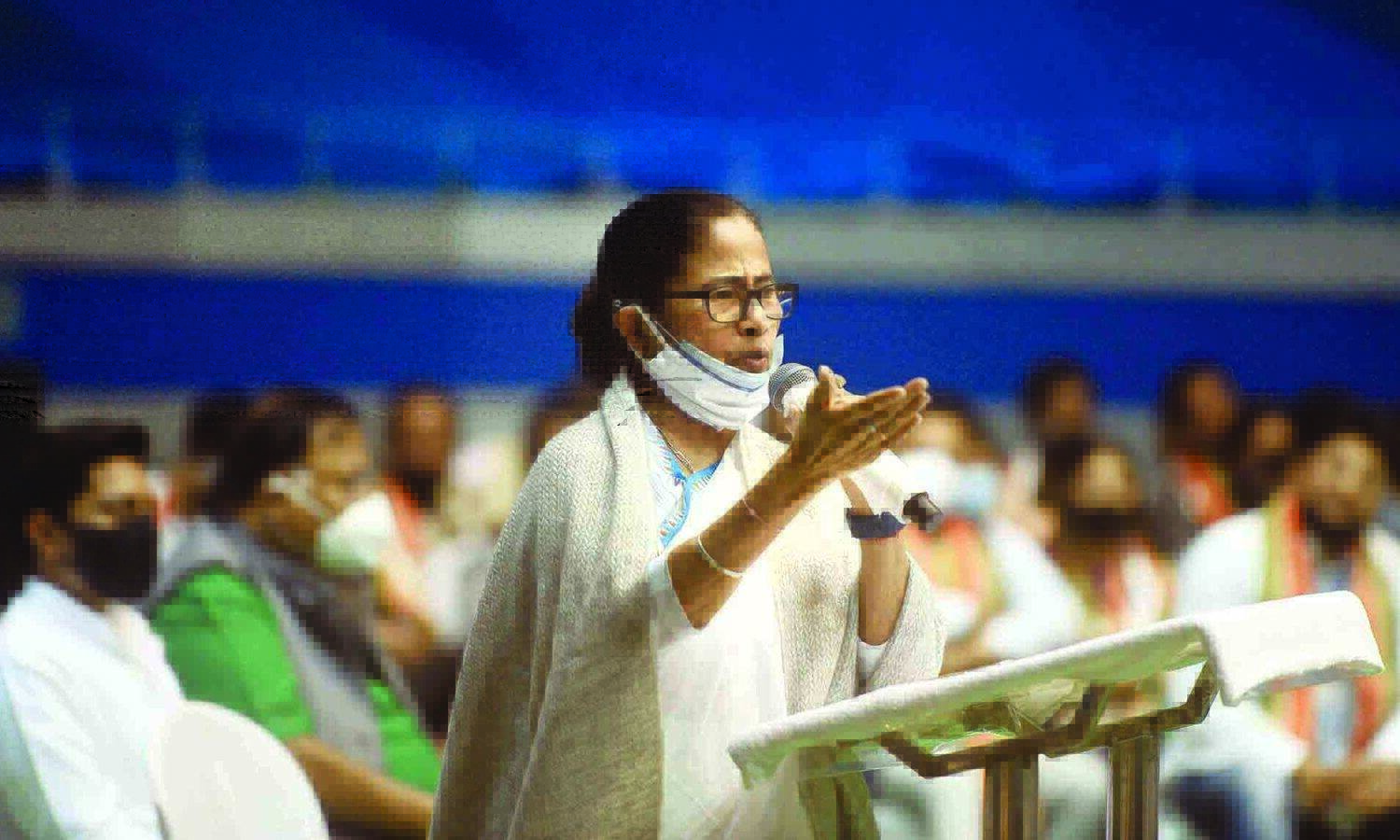 No groups or sub-groups exist in TMC, fight unitedly against BJP, says Mamata