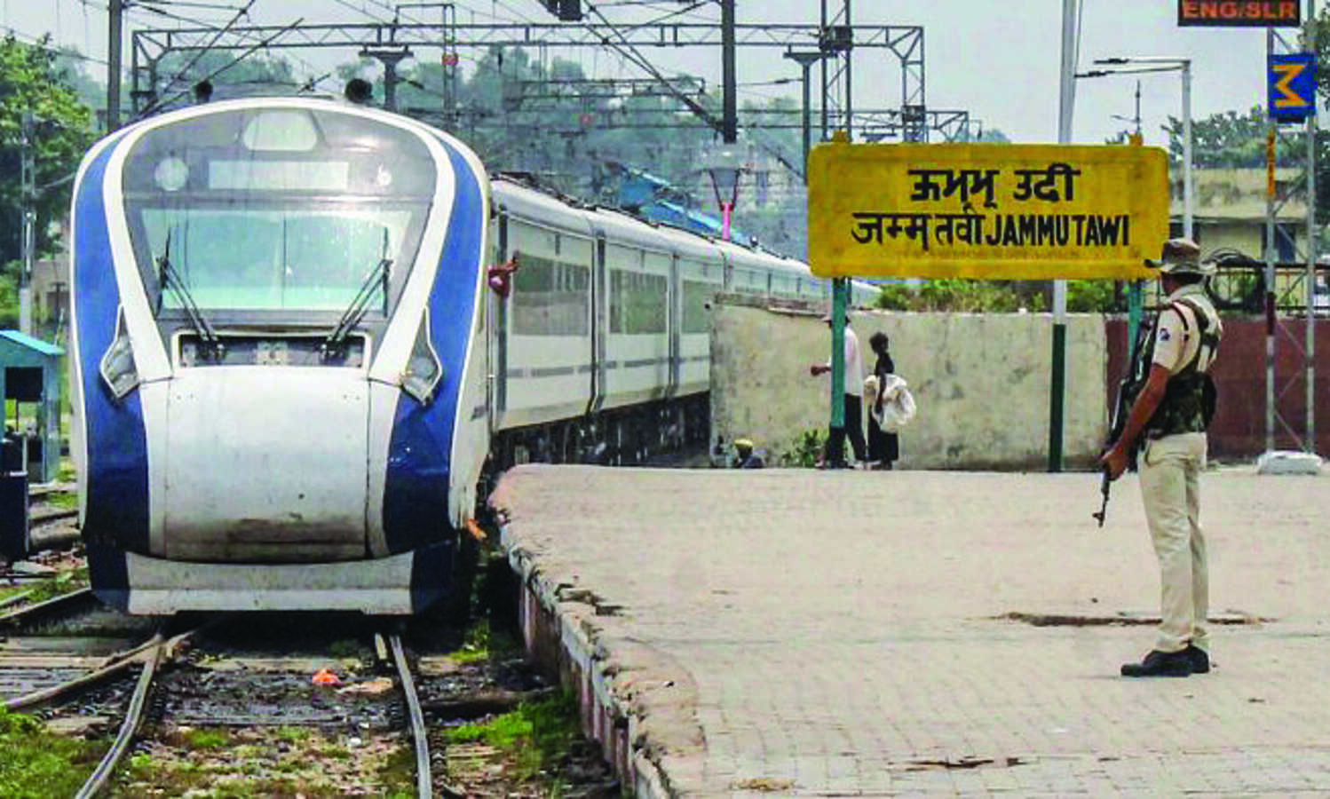 Bombardier, Siemens in race for new Vande Bharat trains; plans for 102 trains on track
