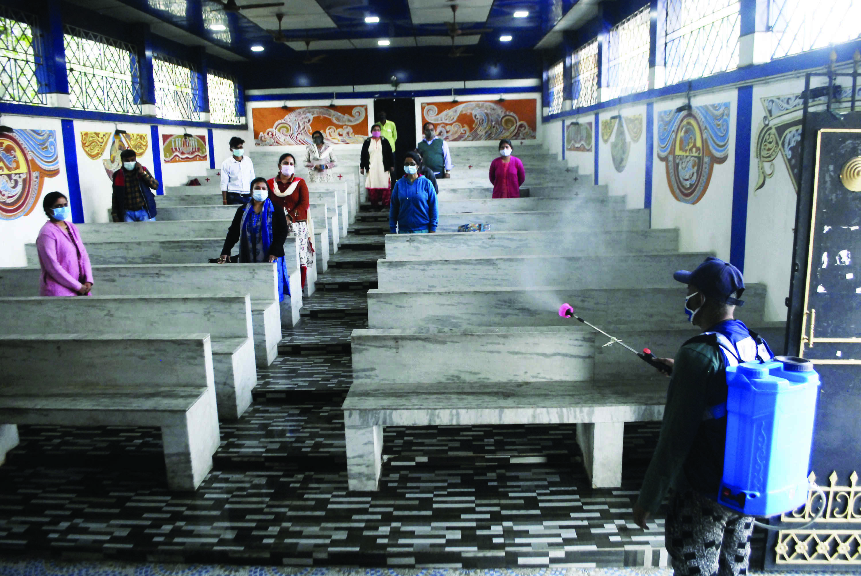 Paray Shikshalay: Classes will be of 4 hours; no demarcation of morning or day sessions Paray Shikshalay: Classes will be of 4 hours; no demarcation of morning or day sessions