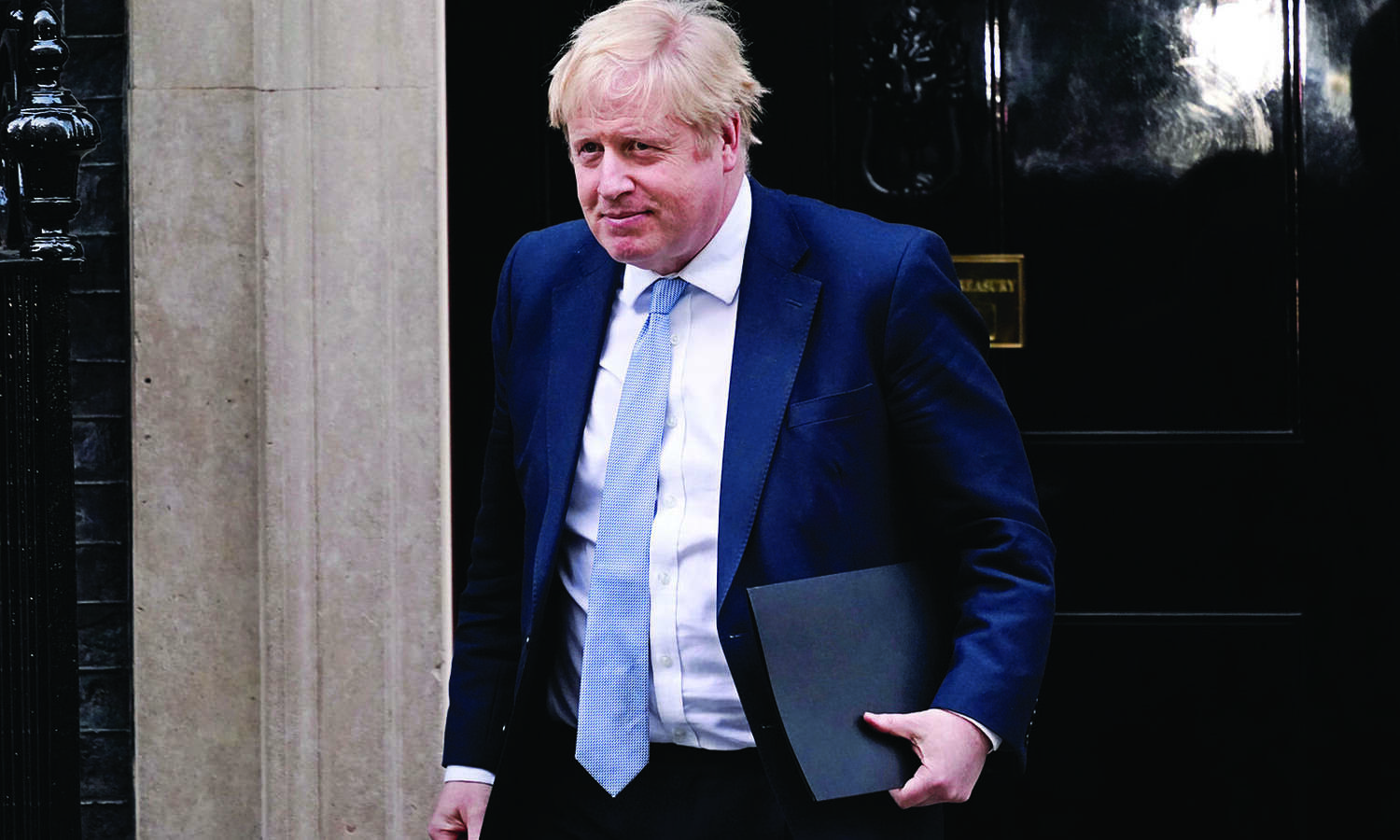 UK partygate scandal: Five of PM Johnsons top aides quit