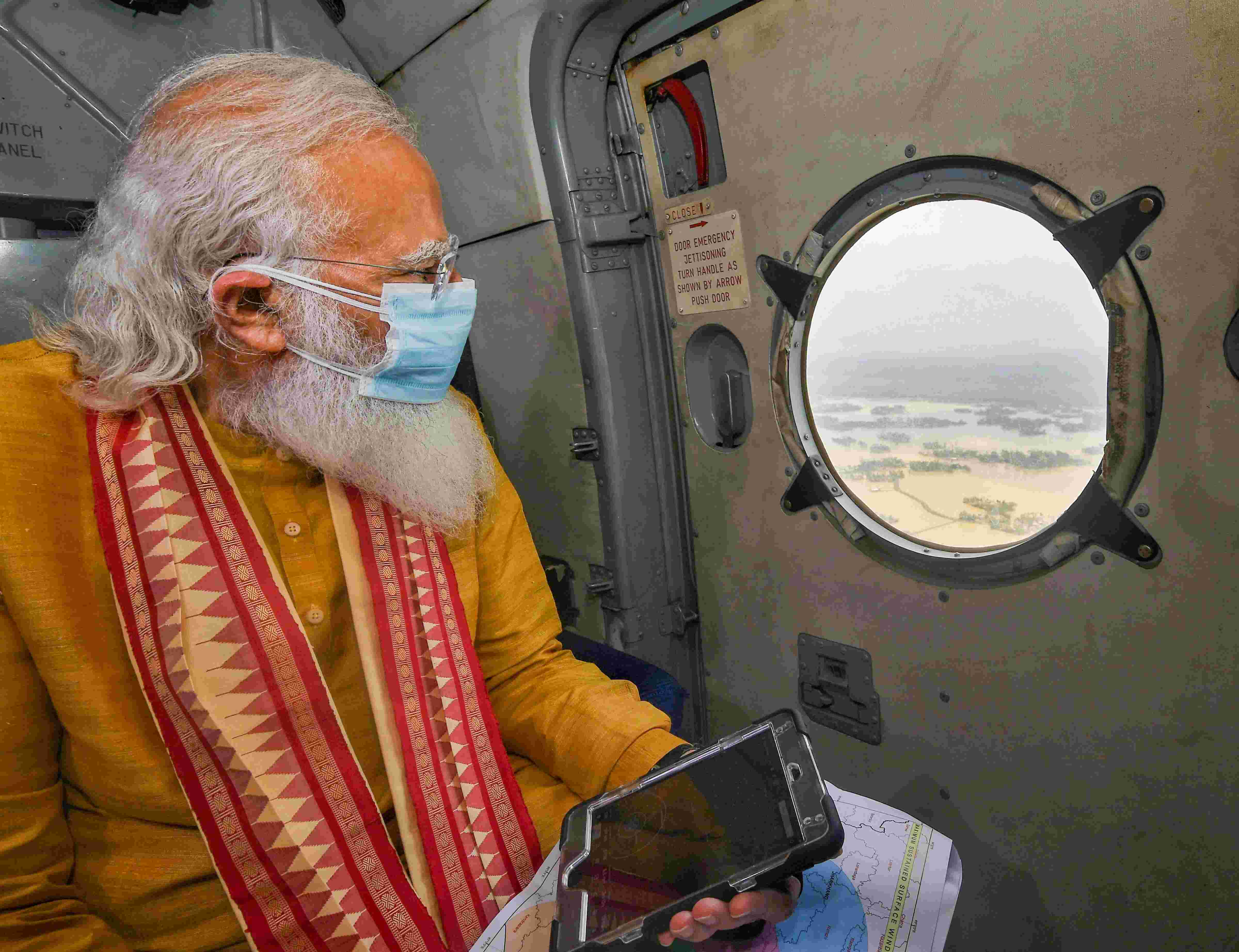 PM Modi arrives in Hyderabad, CM not present at Airport