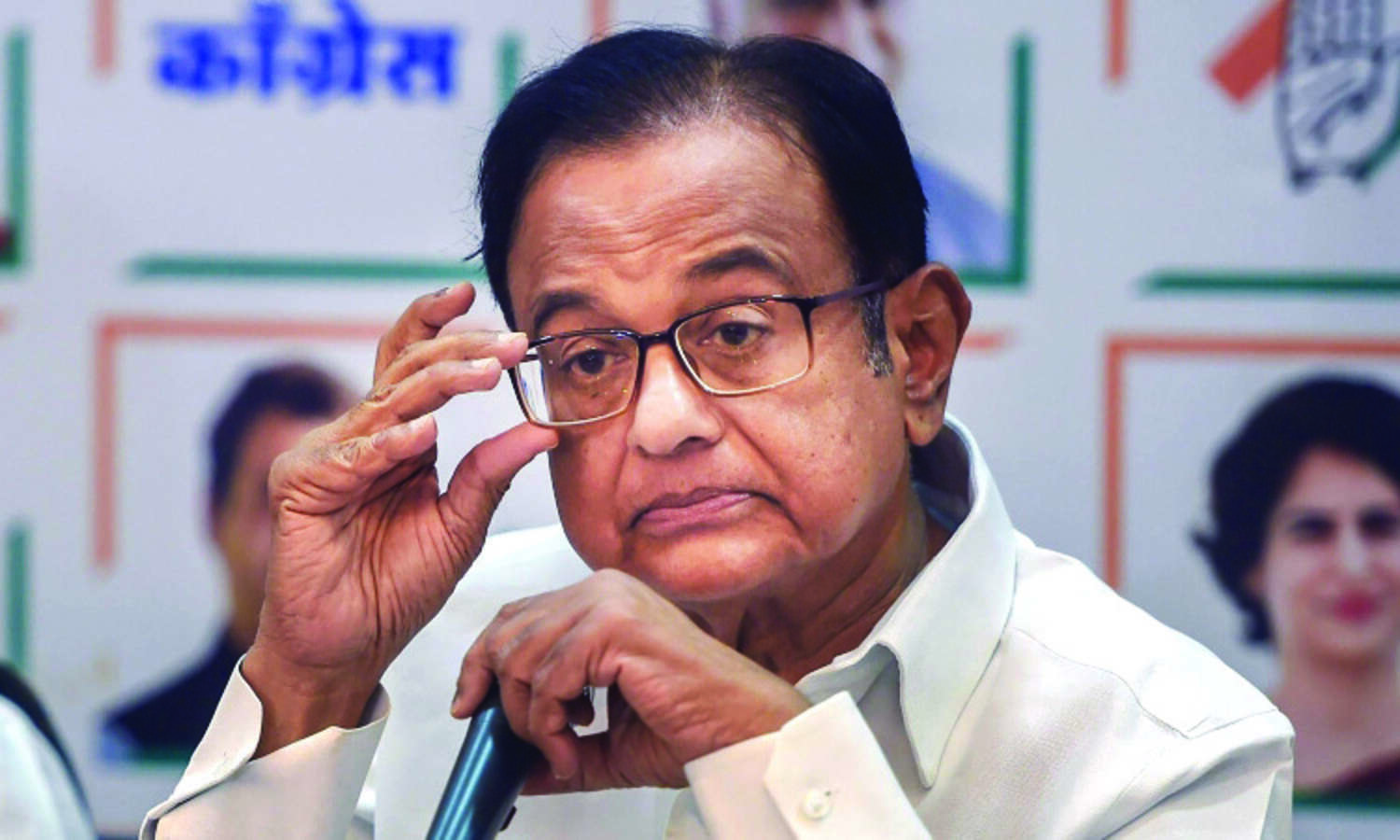 Congress releases manifesto; assures resumption of mining if voted to power