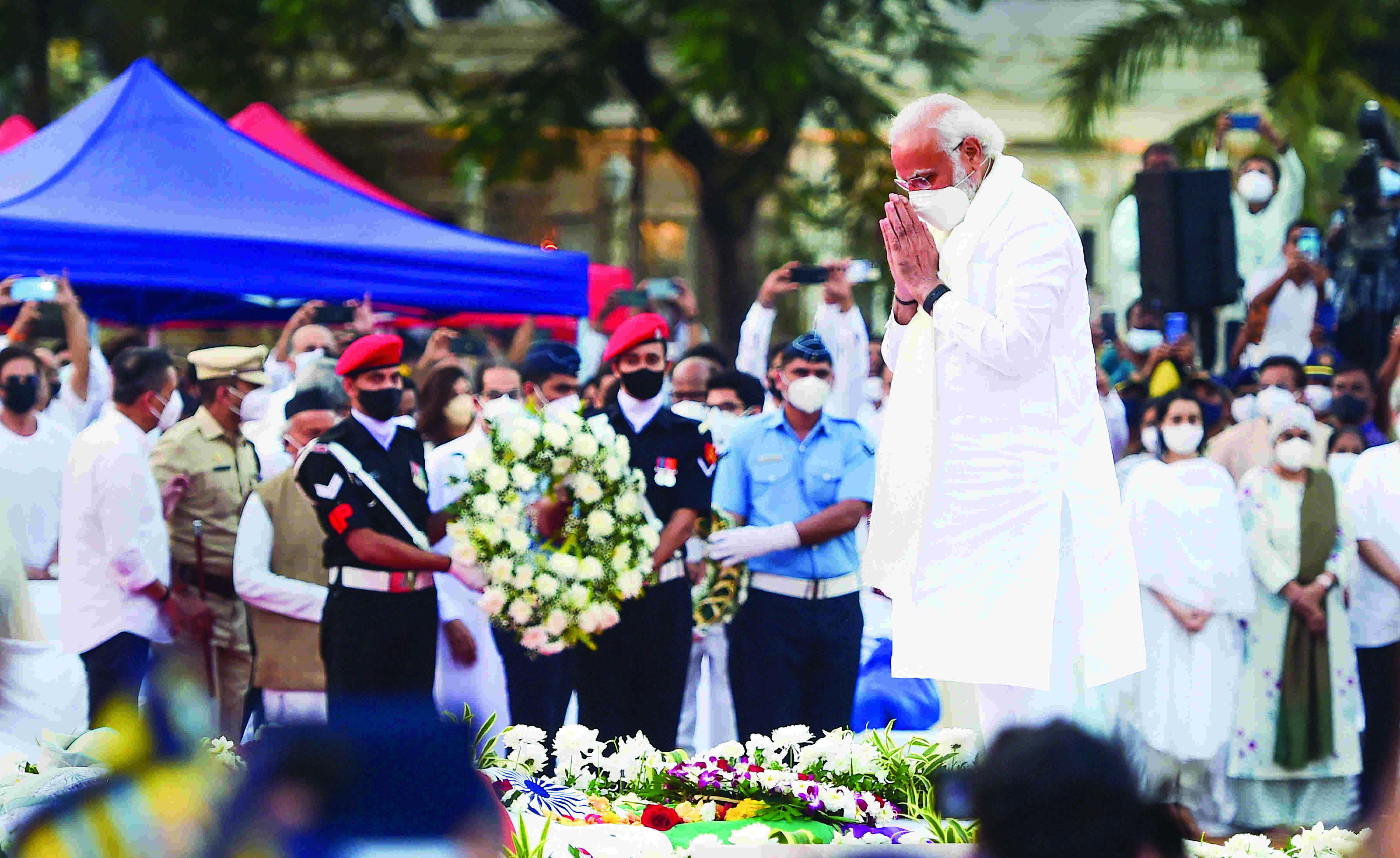 RS and LS to be adjourned for an hour on Mon as mark of respect RS and LS to be adjourned for an hour on Mon as mark of respect