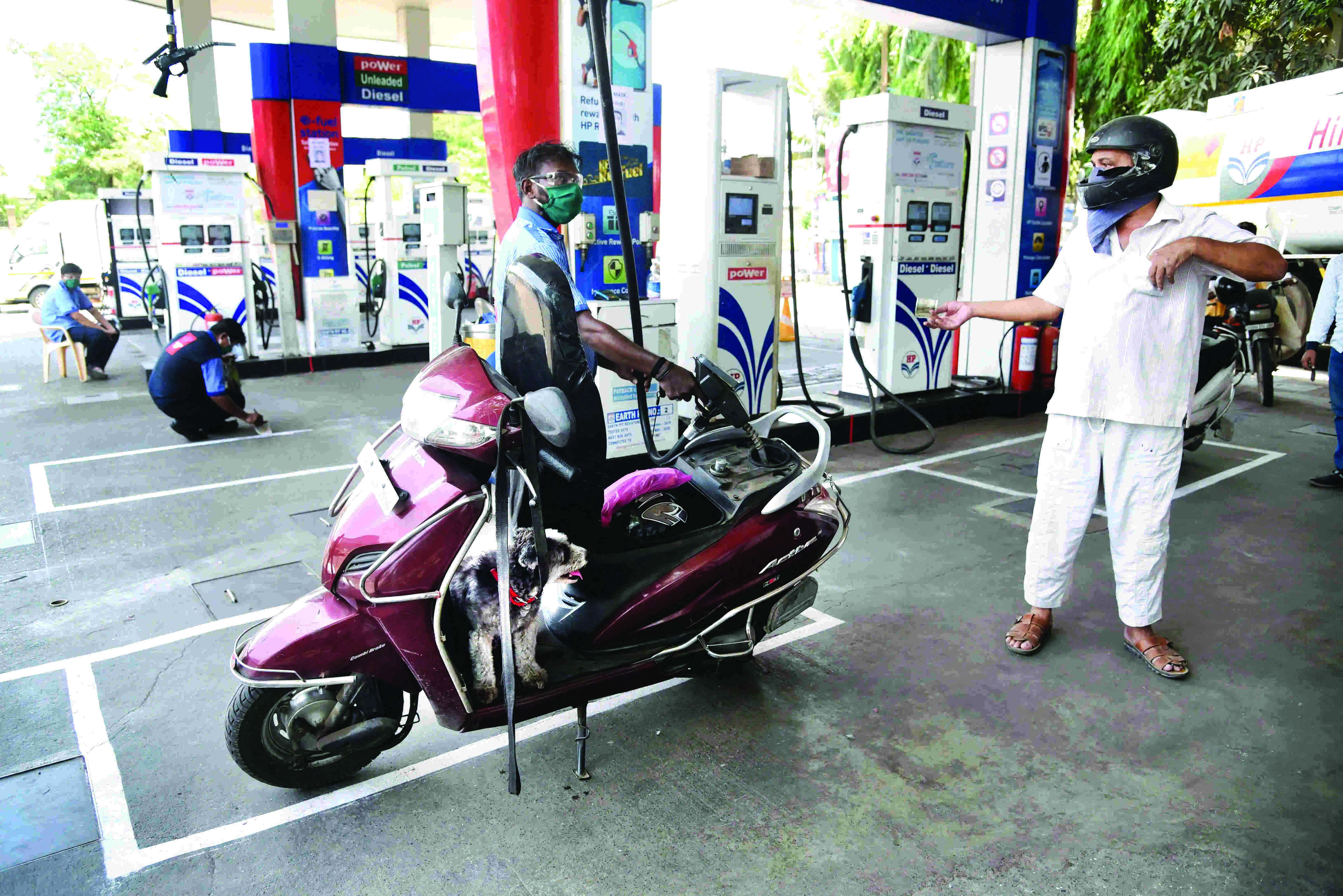 India wants rational crude oil prices, says MoS Petroleum