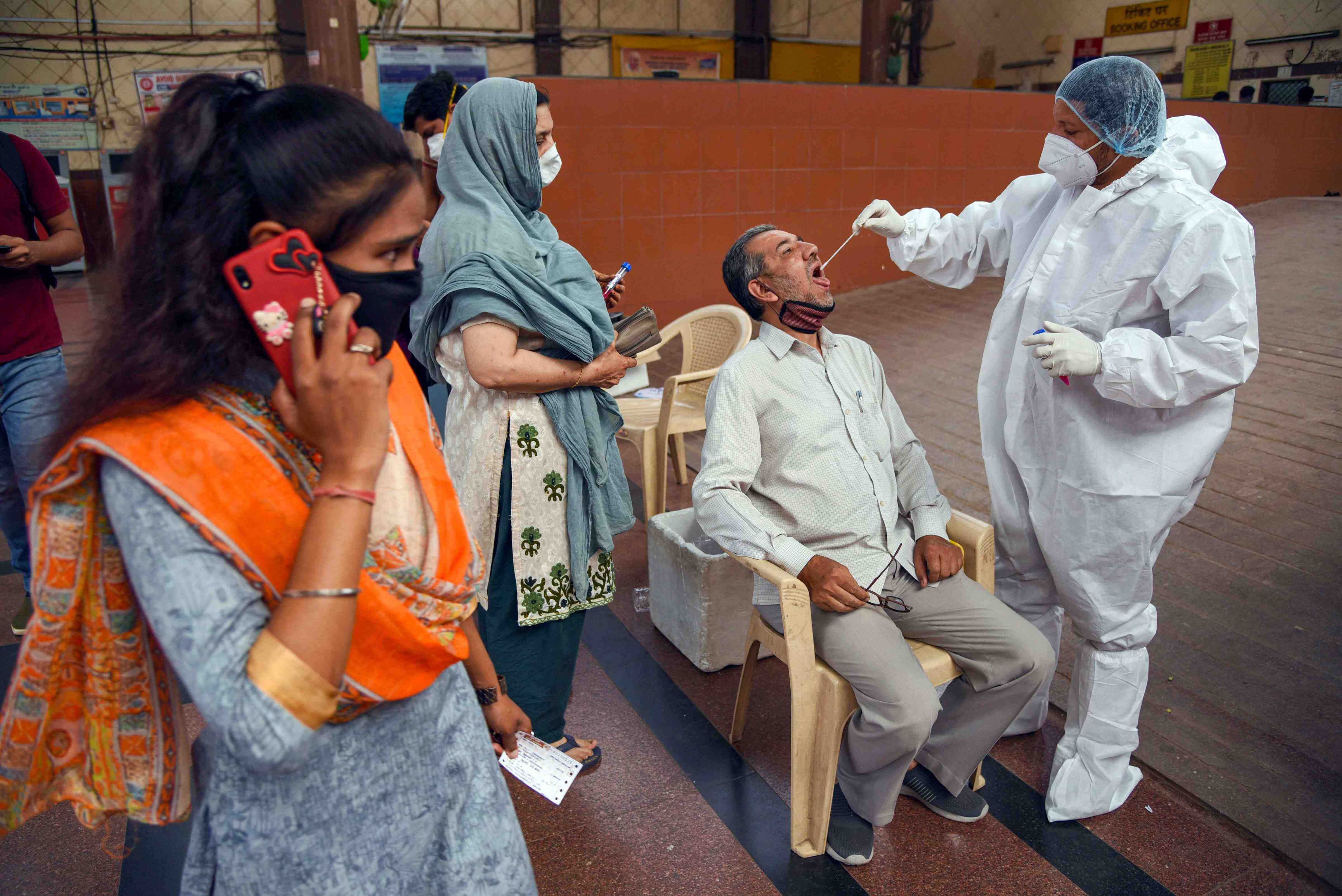 India reports 67,597 new Covid cases, 1,188 deaths