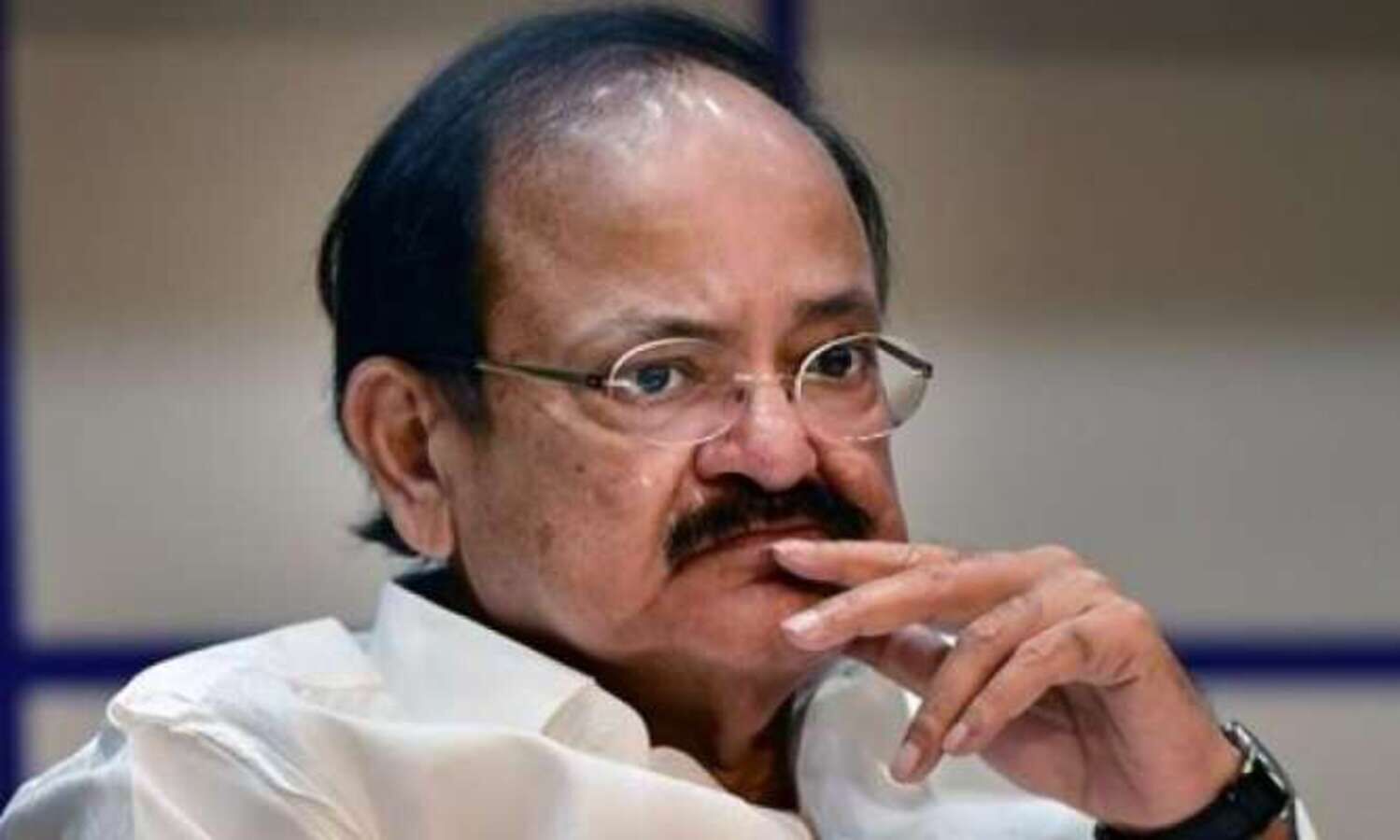 Vice President worships at Tirumala hill shrine
