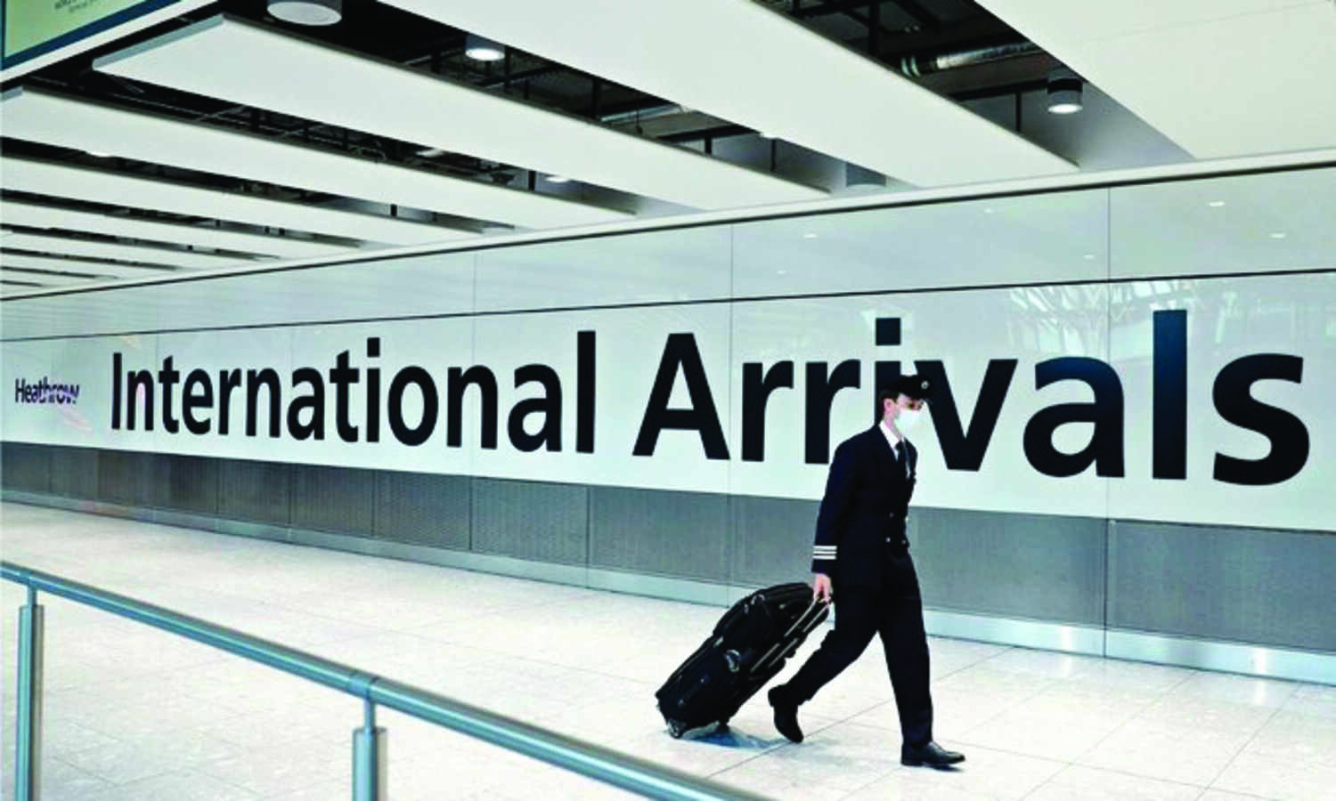 UK lifts all testing requirements for Covid vaccinated travellers
