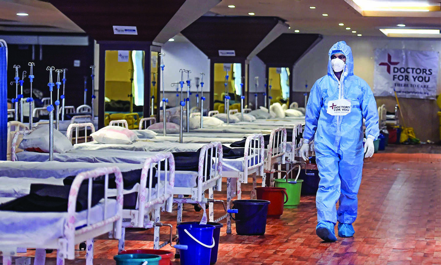 Daily cases below 1K as positivity  rate falls to 1.7%; 12 deaths in a day