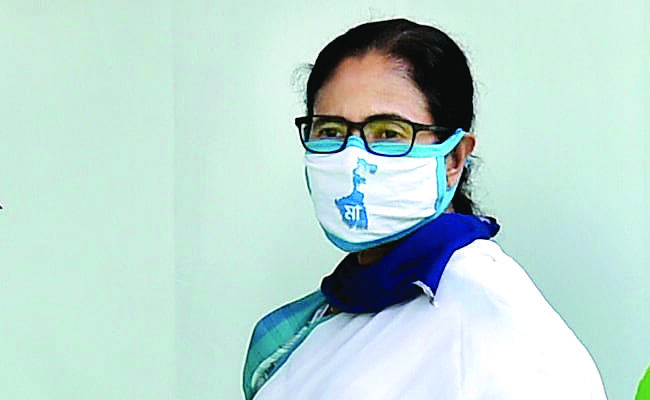 Mamata convenes emergency meeting with senior leaders Mamata convenes emergency meeting with senior leaders