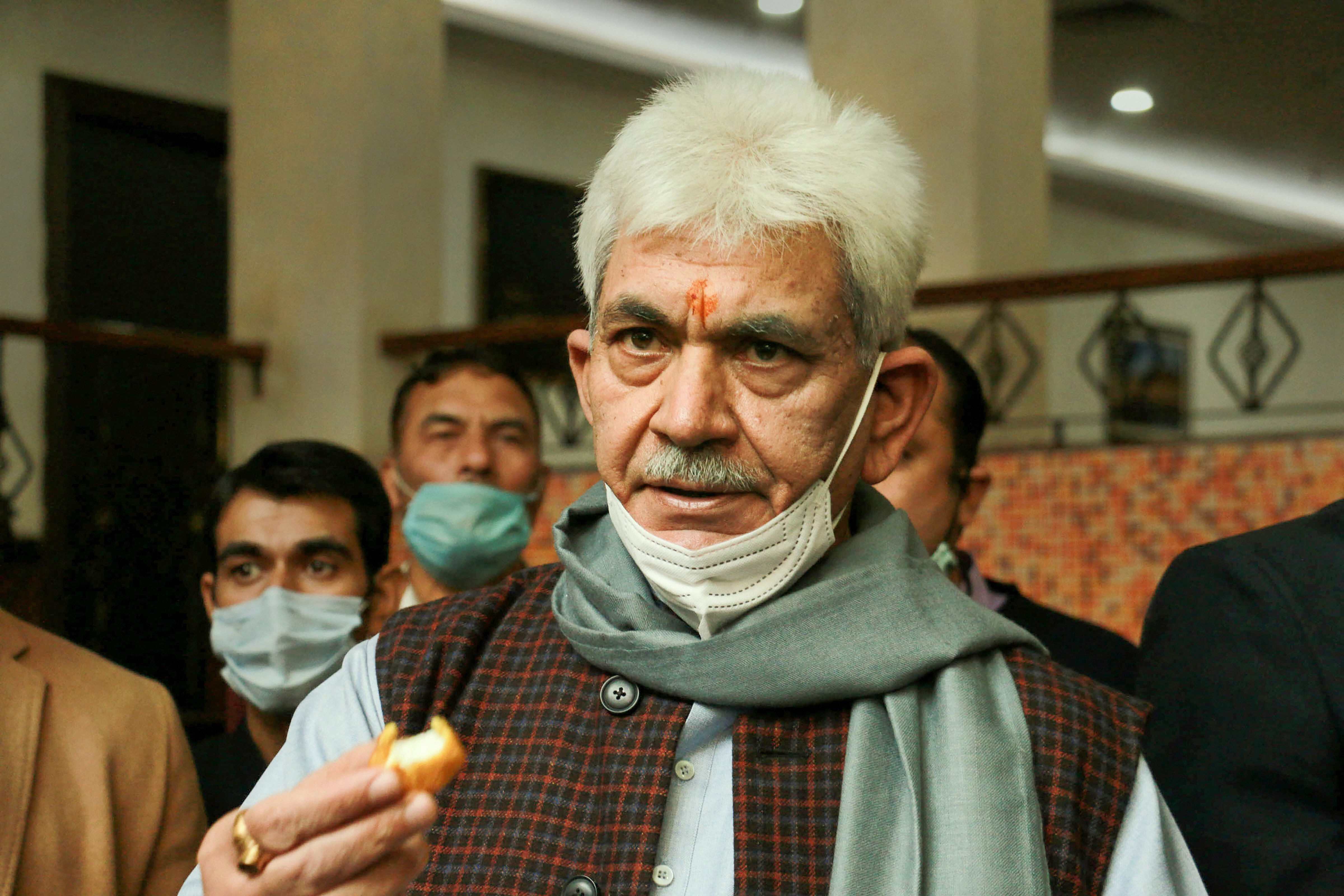 J&K L-G condemns Bandipora terror attack