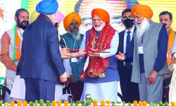 PM promises Nava Punjab free from drugs, corruption PM promises Nava Punjab free from drugs, corruption