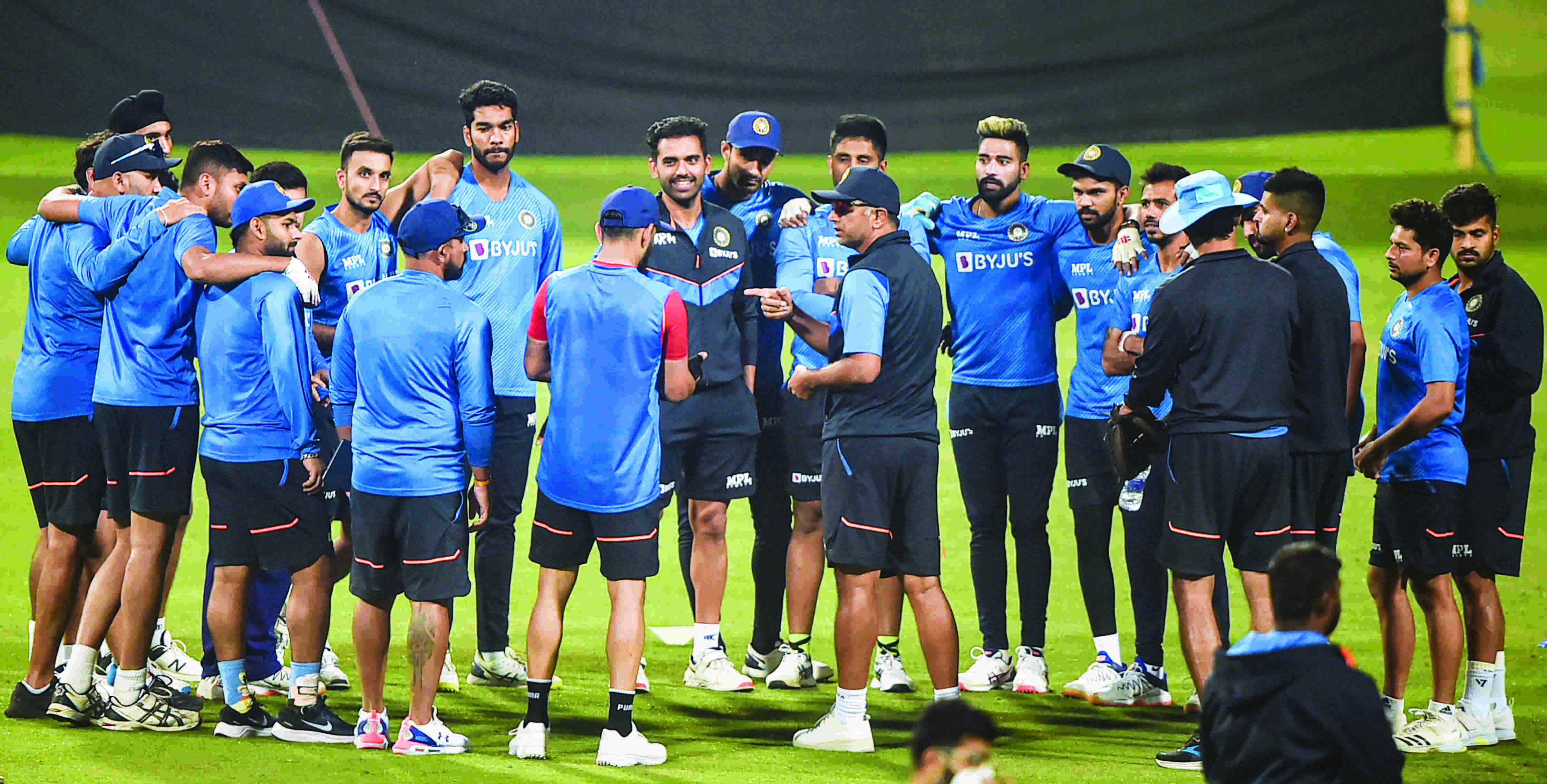 Washington ruled out of WI T20Is following hamstring strain Washington ruled out of WI T20Is following hamstring strain