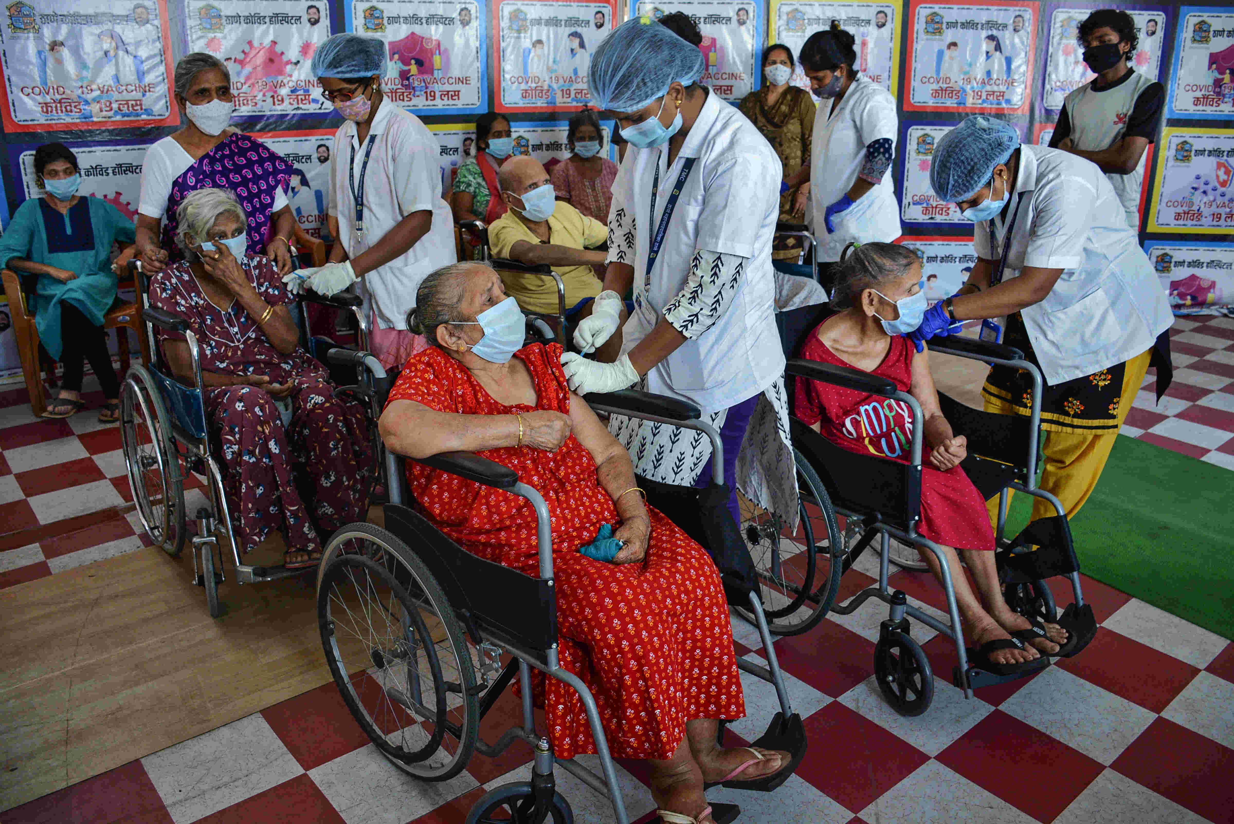 Active COVID-19 cases in India decline Active COVID-19 cases in India decline