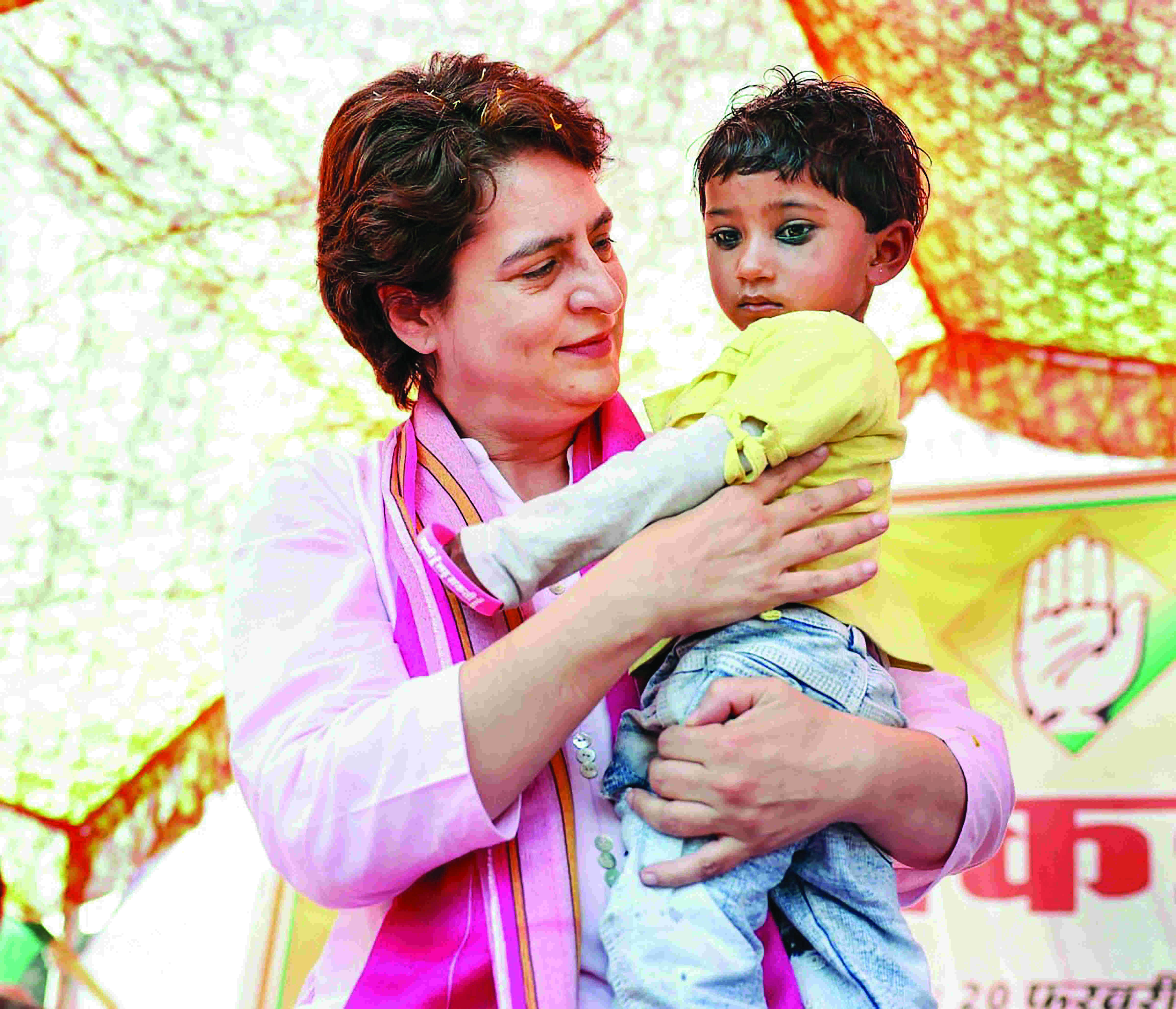 BJP has forgotten its duty to serve people, only working for big businesses: Priyanka BJP has forgotten its duty to serve people, only working for big businesses: Priyanka
