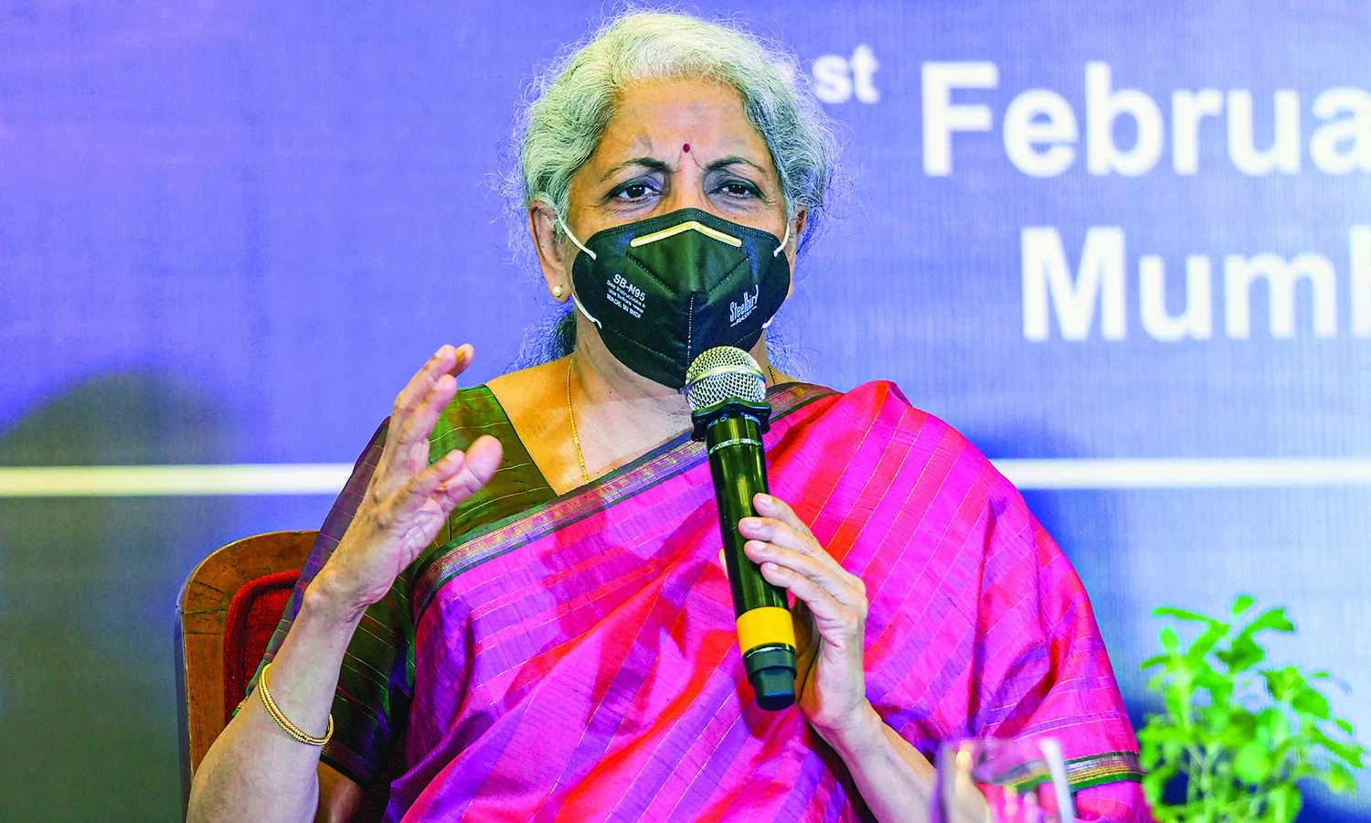 Fin Min asks banks to be more customer-friendly