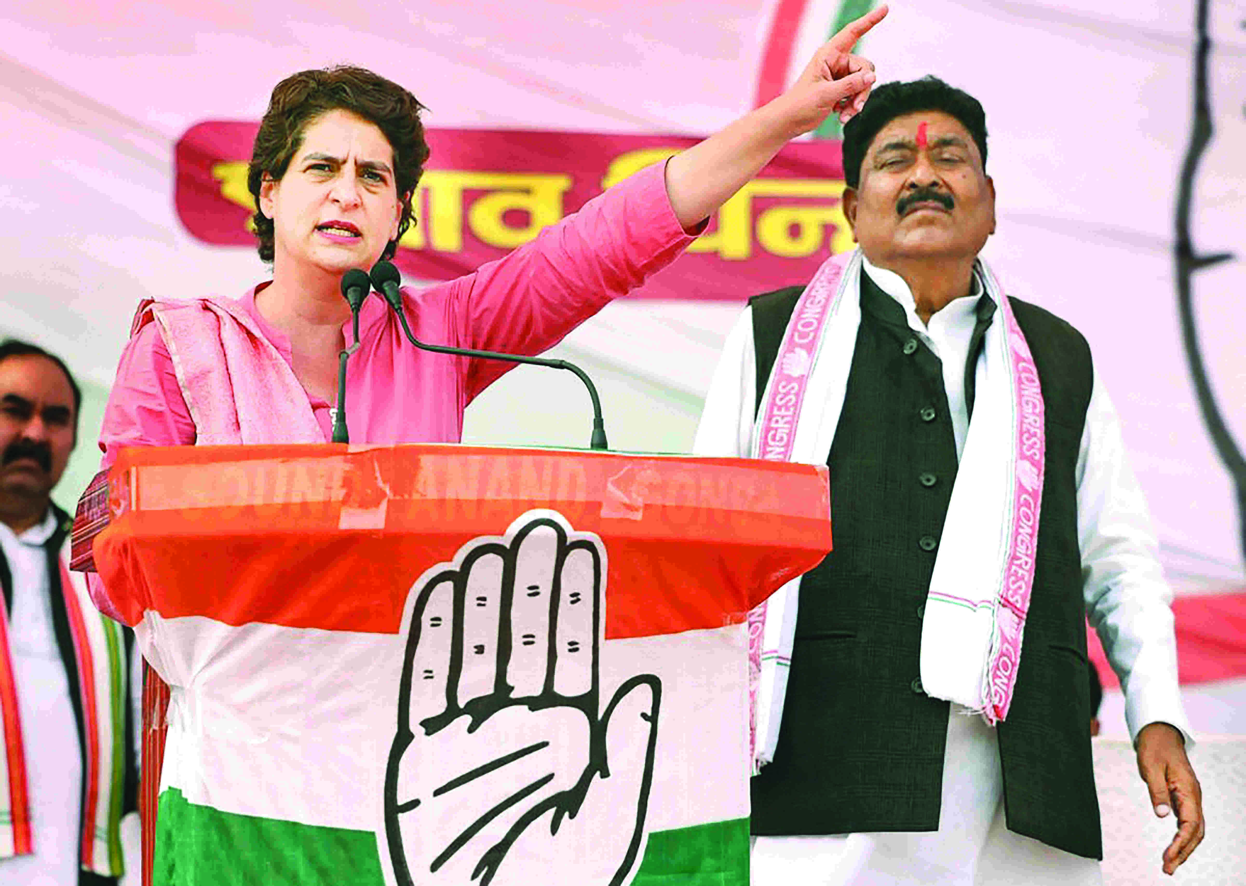 Sarvgyaani PM unaware of UPs woes: Priyanka Sarvgyaani PM unaware of UPs woes: Priyanka