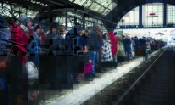 Stuck for days, soldiers firing in air: Students at Ukraine borders