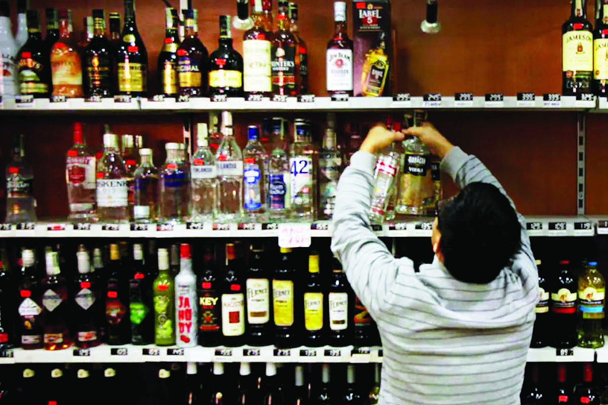 Liquor vends told to stop discounts on MRP Liquor vends told to stop discounts on MRP