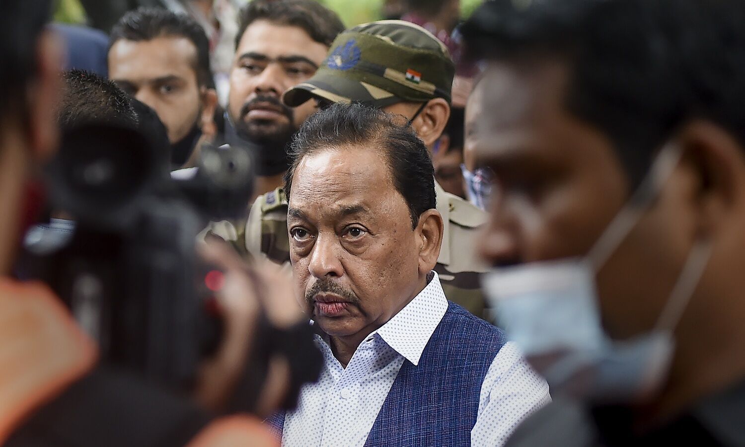 Mumbai cops summon Union minister Narayan Rane, his MLA son for defaming Disha Salian, her kin