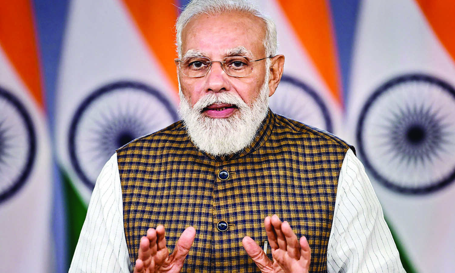 PM Modi exhorts industry to reduce dependence on imports
