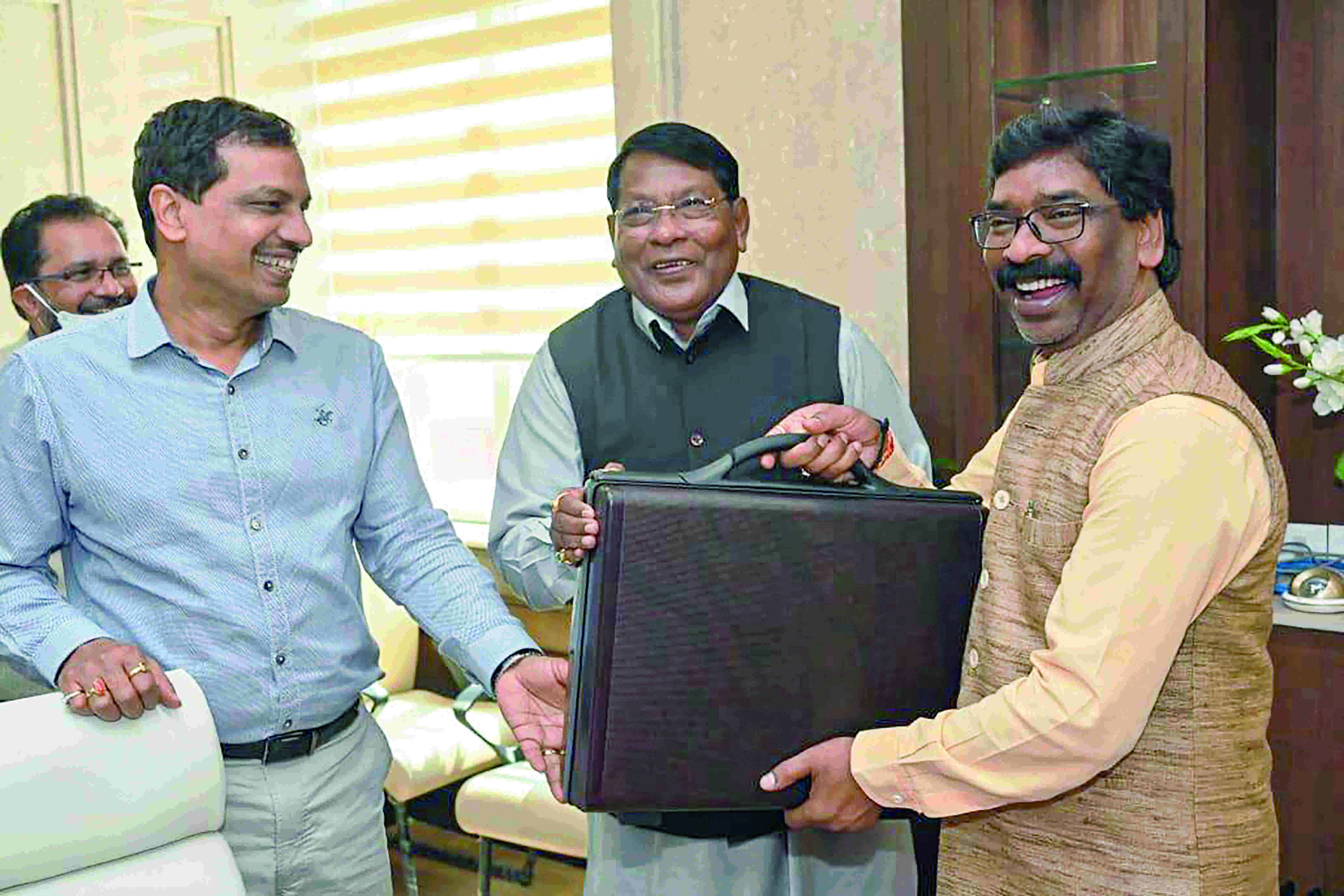 Jharkhand govt tables over Rs 1 lakh crore budget for FY23 Jharkhand govt tables over Rs 1 lakh crore budget for FY23