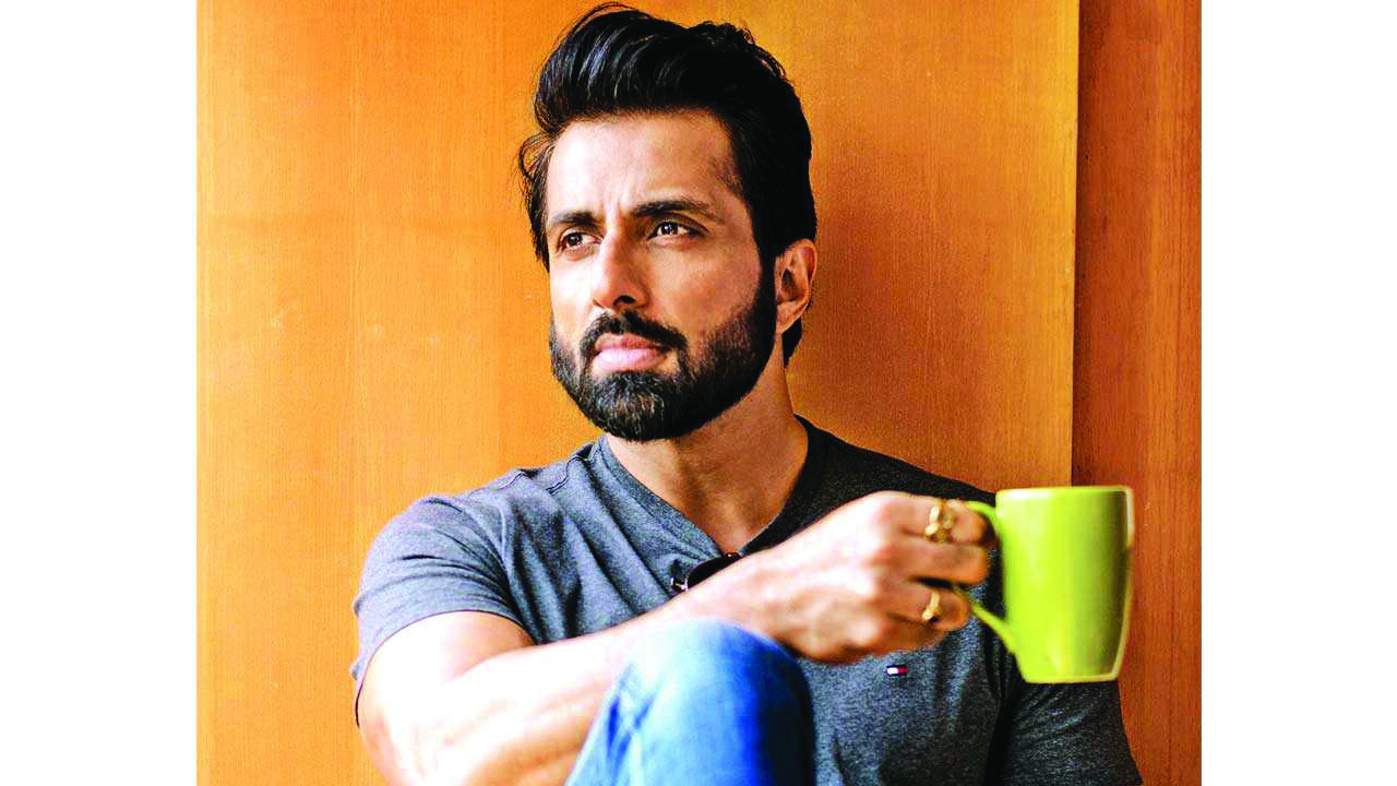 Indian student showers praise on Sonu Sood Indian student showers praise on Sonu Sood