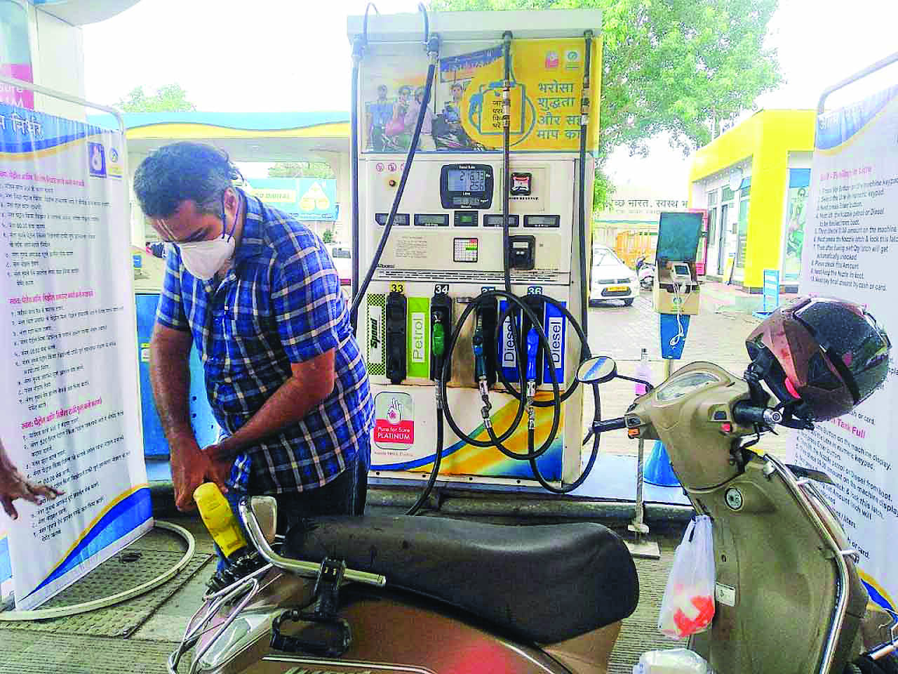 Rs 12 hike in fuel prices needed for retailers to break-even
