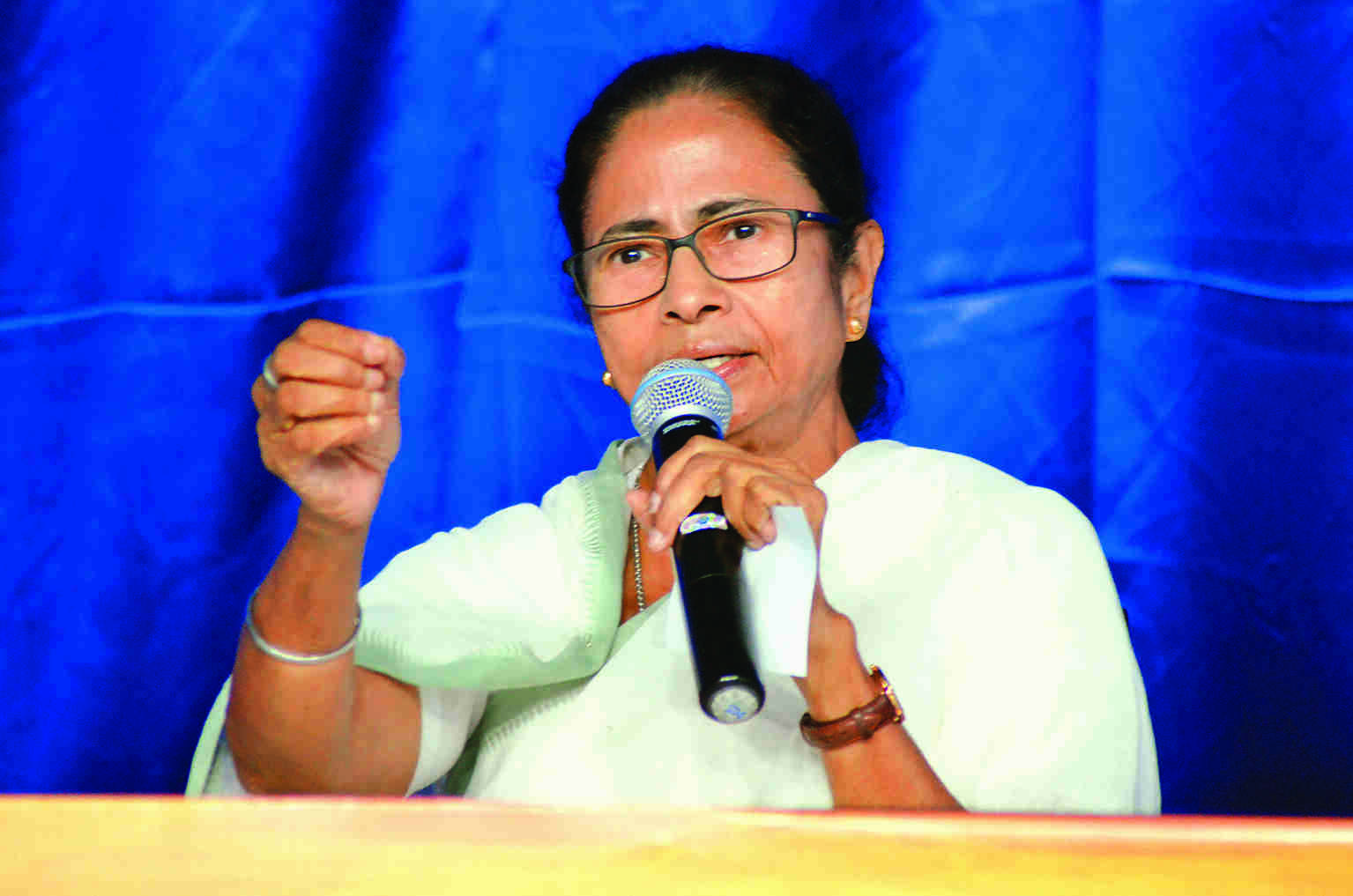 Mamata questions delays in bringing back Indian students