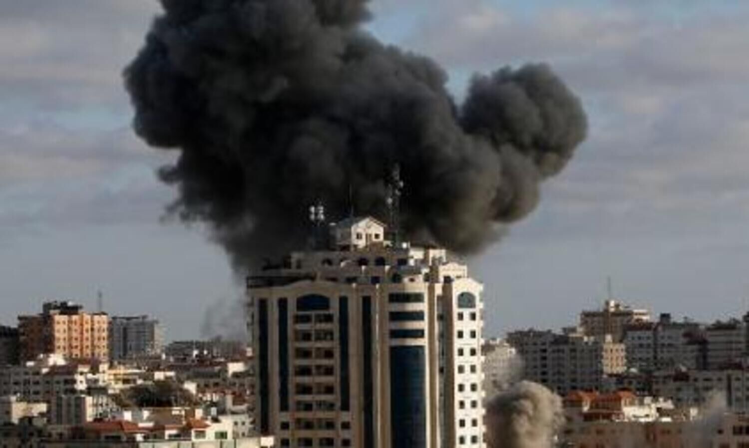 Syria: 2 civilians killed in Israeli airstrike near Damascus