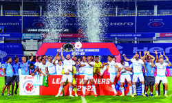 ISL: Jamshedpur FC lift maiden League Shield with win over Bagan
