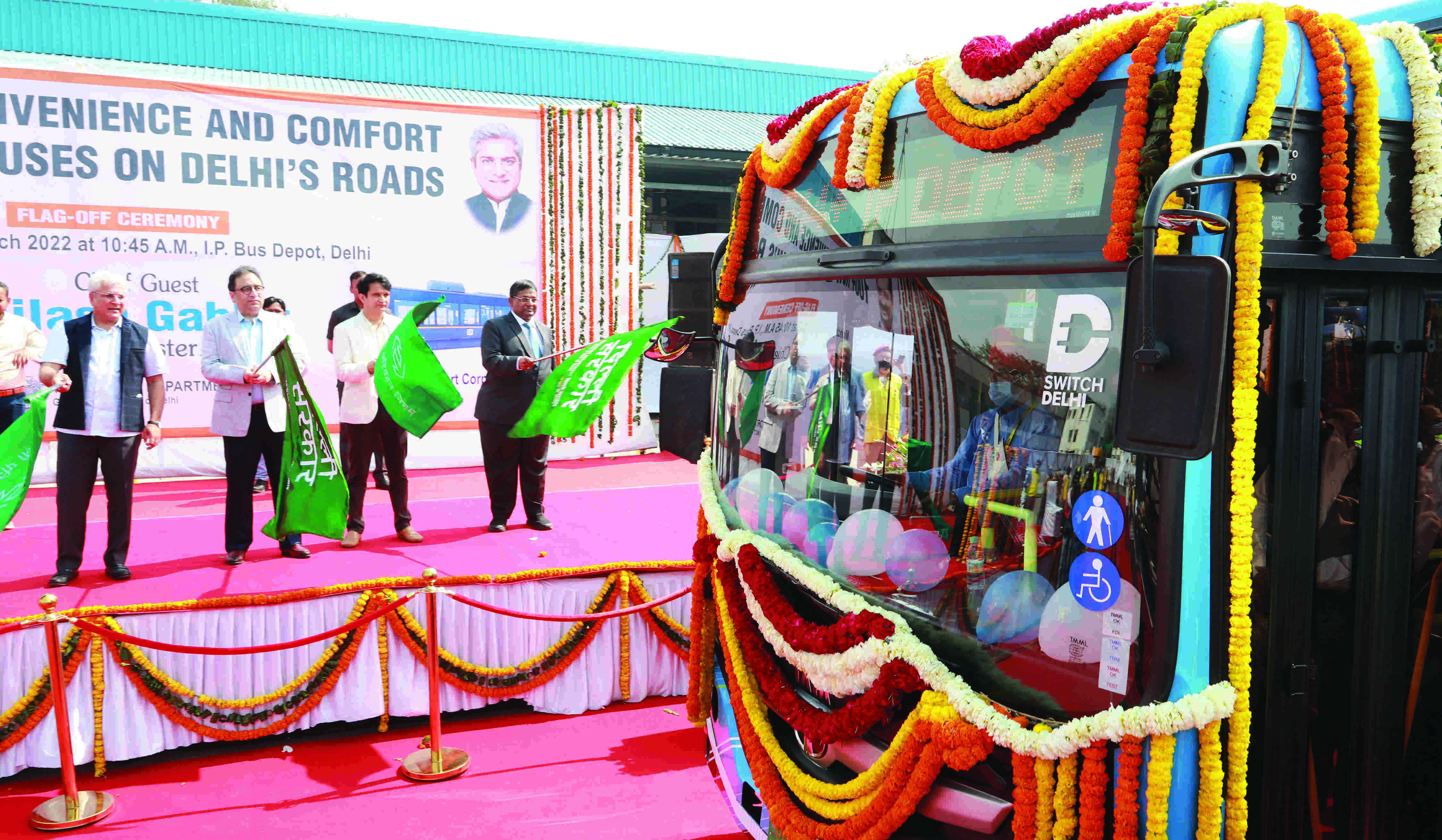 Transport min flags off 100 more low-floor CNG buses