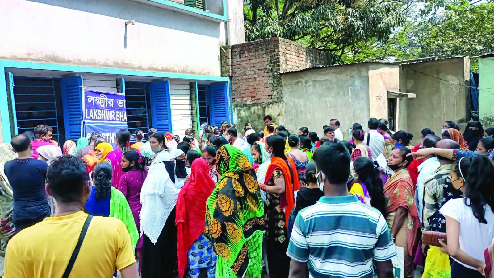 Duare Sarkar: Record footfall at camps, 98.3L avail services Duare Sarkar: Record footfall at camps, 98.3L avail services
