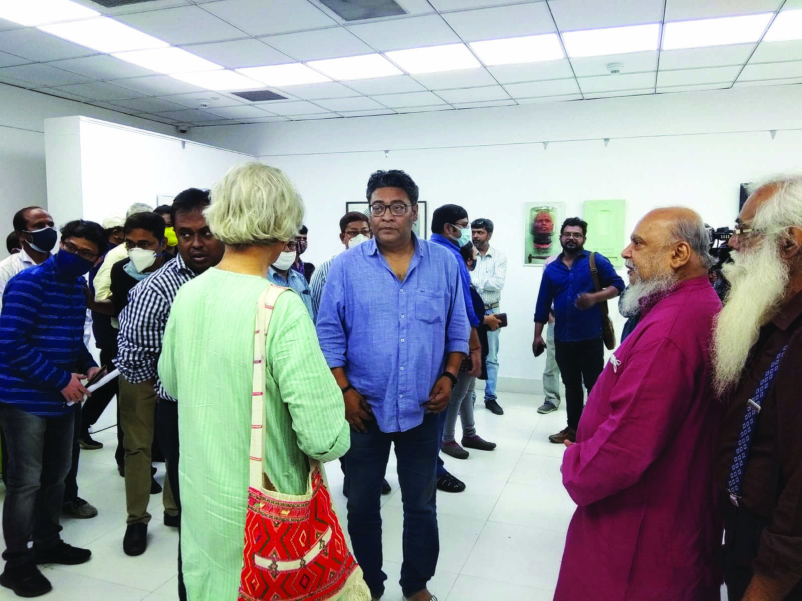 Paschim Banga Charu Kala Utsav inaugurated Paschim Banga Charu Kala Utsav inaugurated