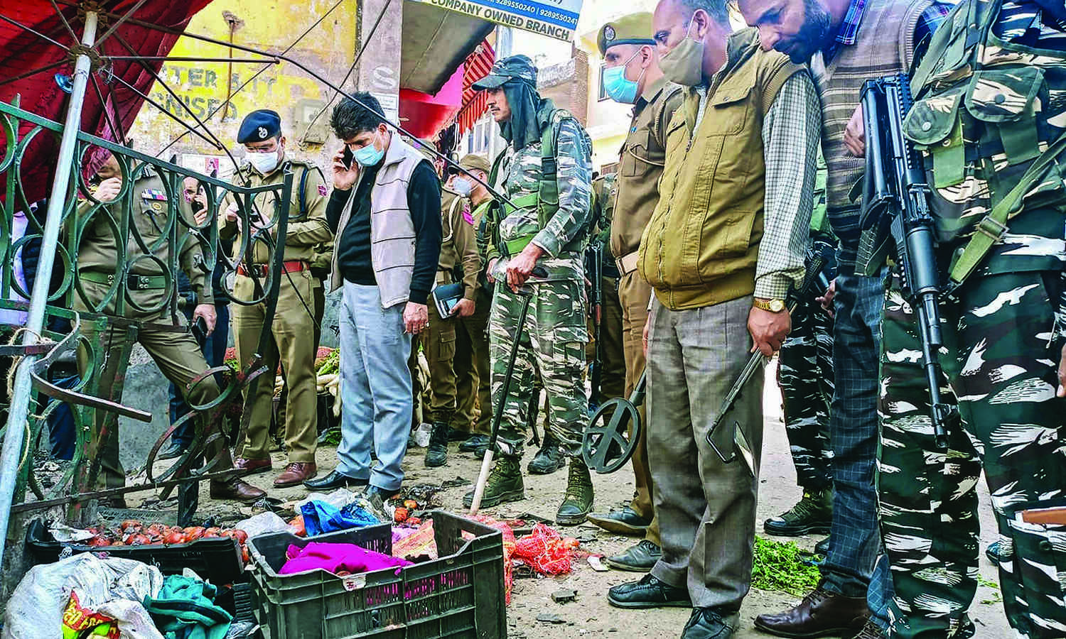 1 killed, 14 injured in IED blast   outside court complex in J&K