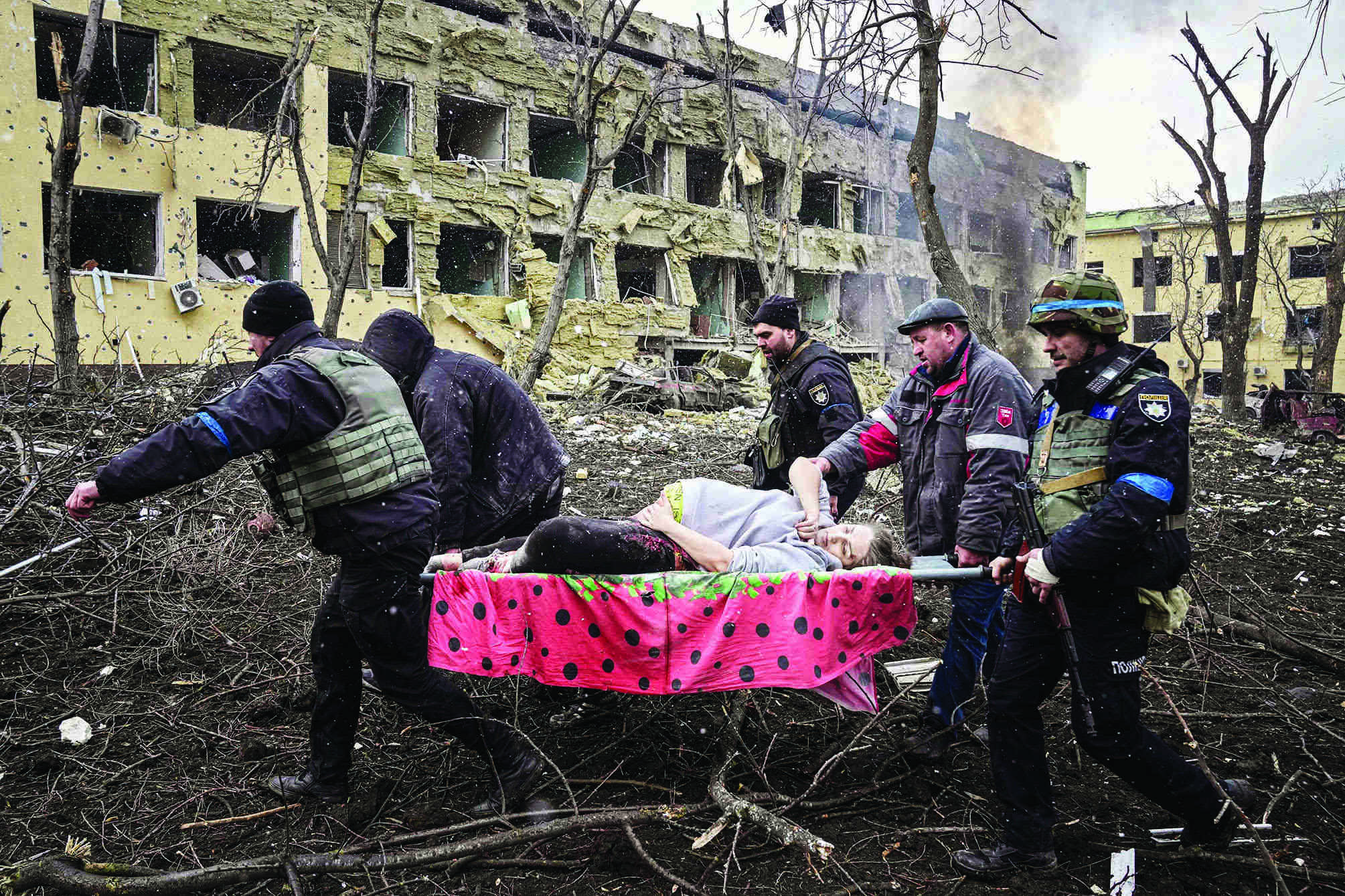 Attack on Ukrainian hospital draws outrage as talks stall Attack on Ukrainian hospital draws outrage as talks stall