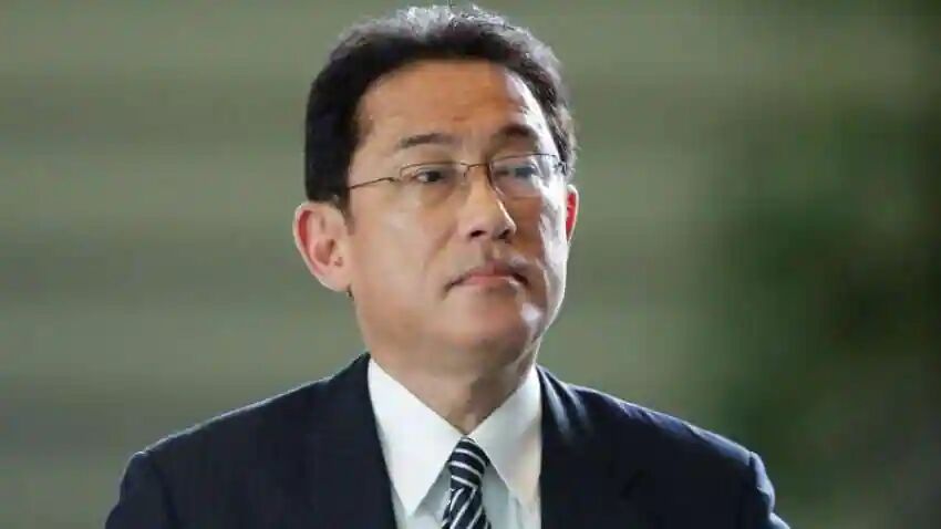 Japans PM, S. Koreas president-elect agree to improve ties Japans PM, S. Koreas president-elect agree to improve ties