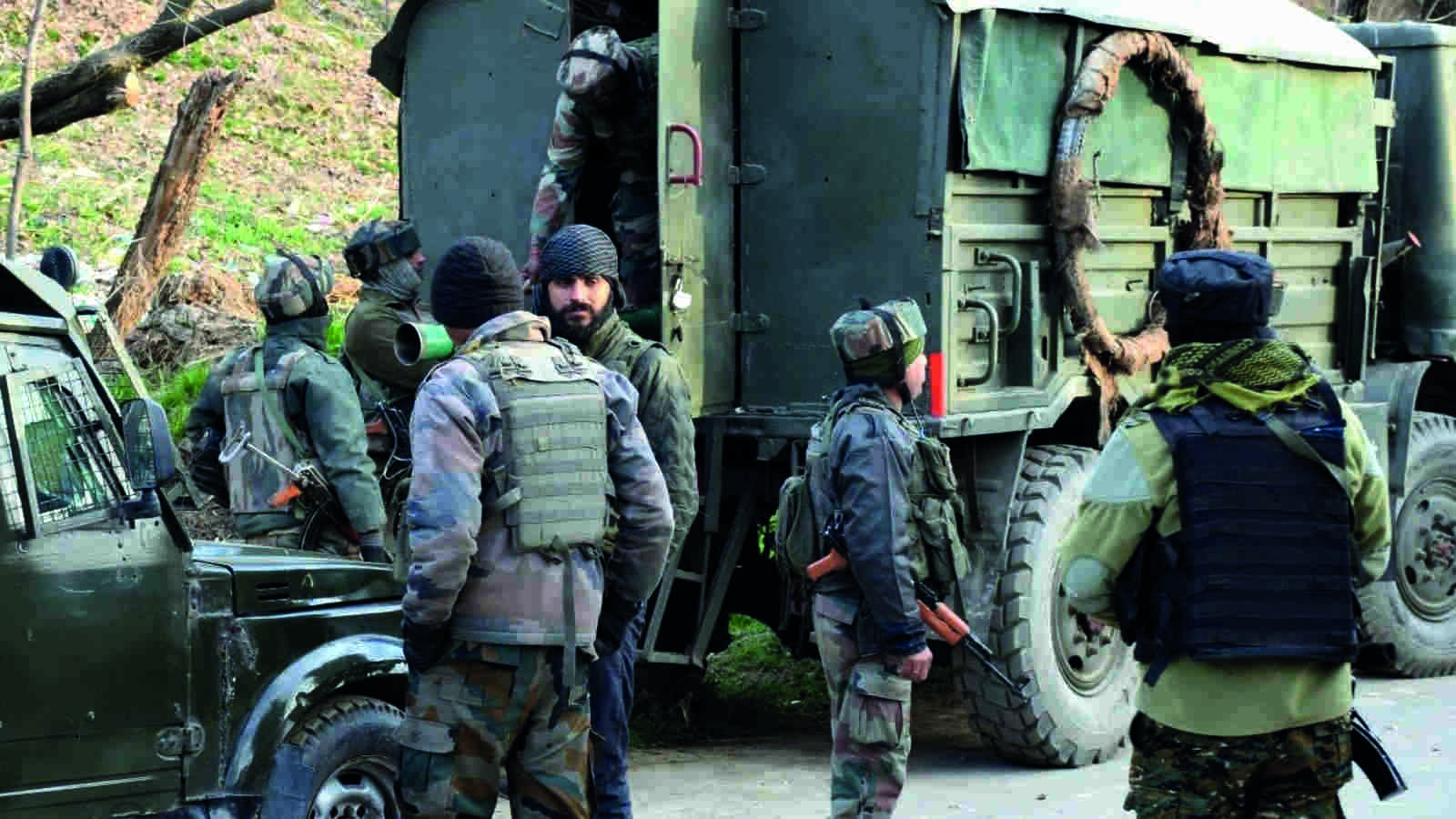 Pak commander of JeM among 4 terrorists killed