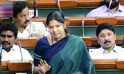 Clear govt stand on rail privatisation: Oppn