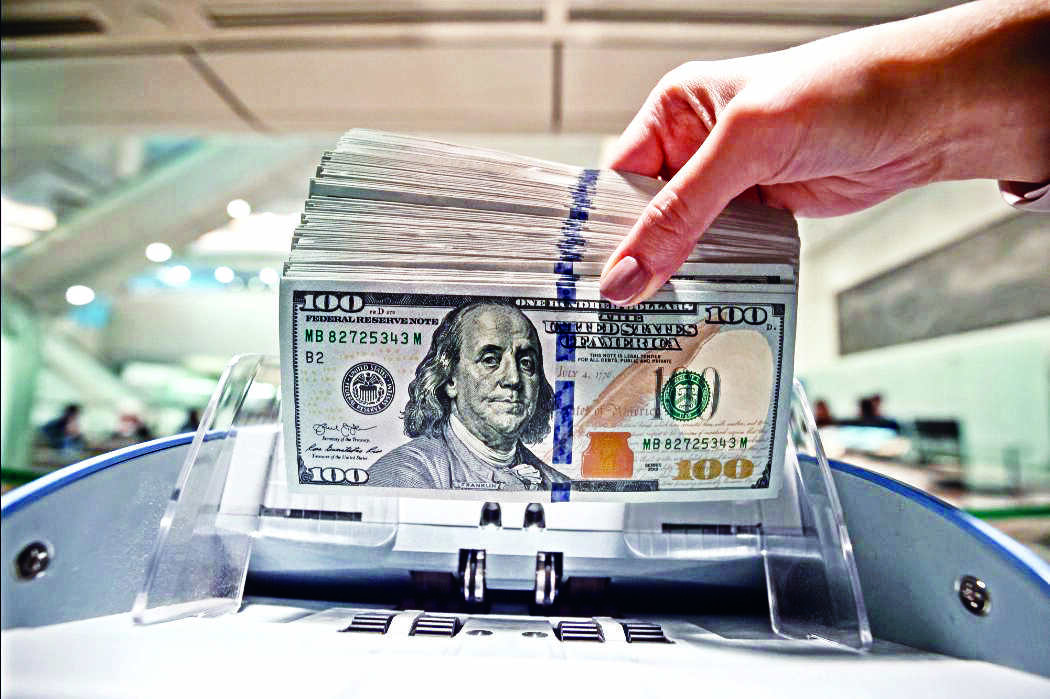 Reserve Bank remains net seller of dollars, sells $771 million in Jan