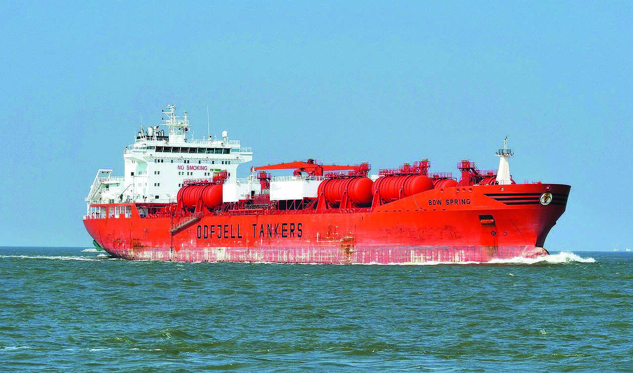 After Indian Oil, HPCL buys   2 mn barrels of Russian crude