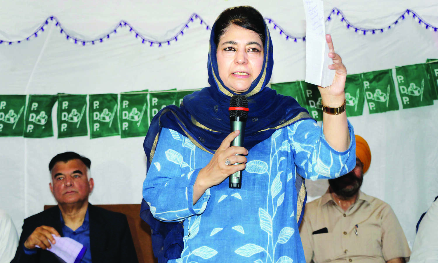 BJP pushing country towards another division: Mehbooba