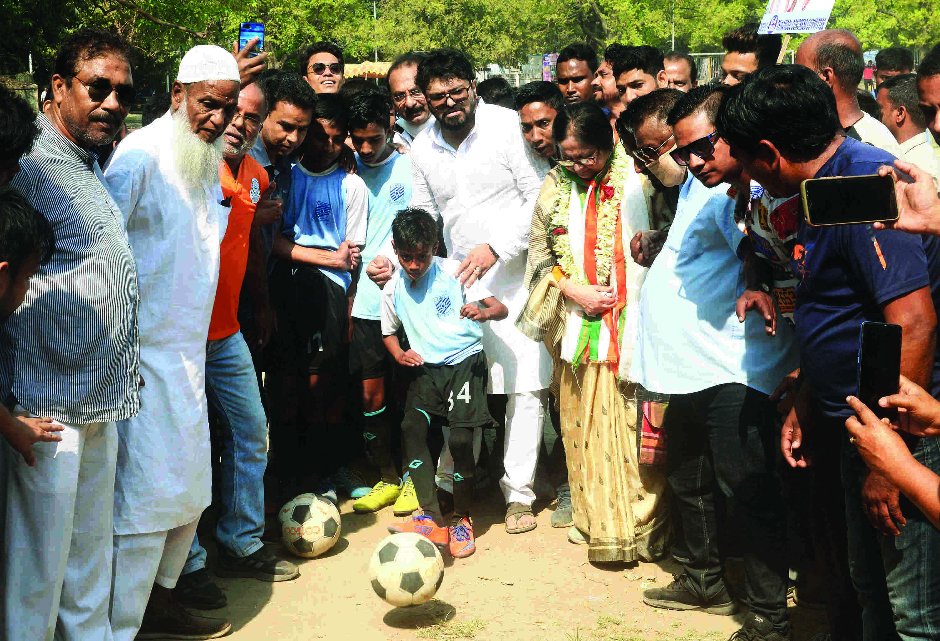 Support for Mamata will remain overwhelming: Babul Supriyo Support for Mamata will remain overwhelming: Babul Supriyo