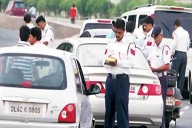 Over 3,600 challans in a day for traffic rules violations: Noida Police Over 3,600 challans in a day for traffic rules violations: Noida Police