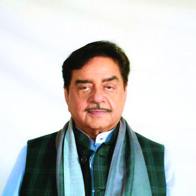 Asansol bypoll: Shatrughan Sinha thanks Mamata, kicks off campaign Asansol bypoll: Shatrughan Sinha thanks Mamata, kicks off campaign