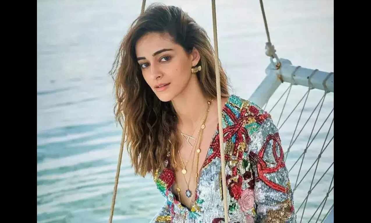 Ananya Pandey to present at Lakme Absolute Grand Finale