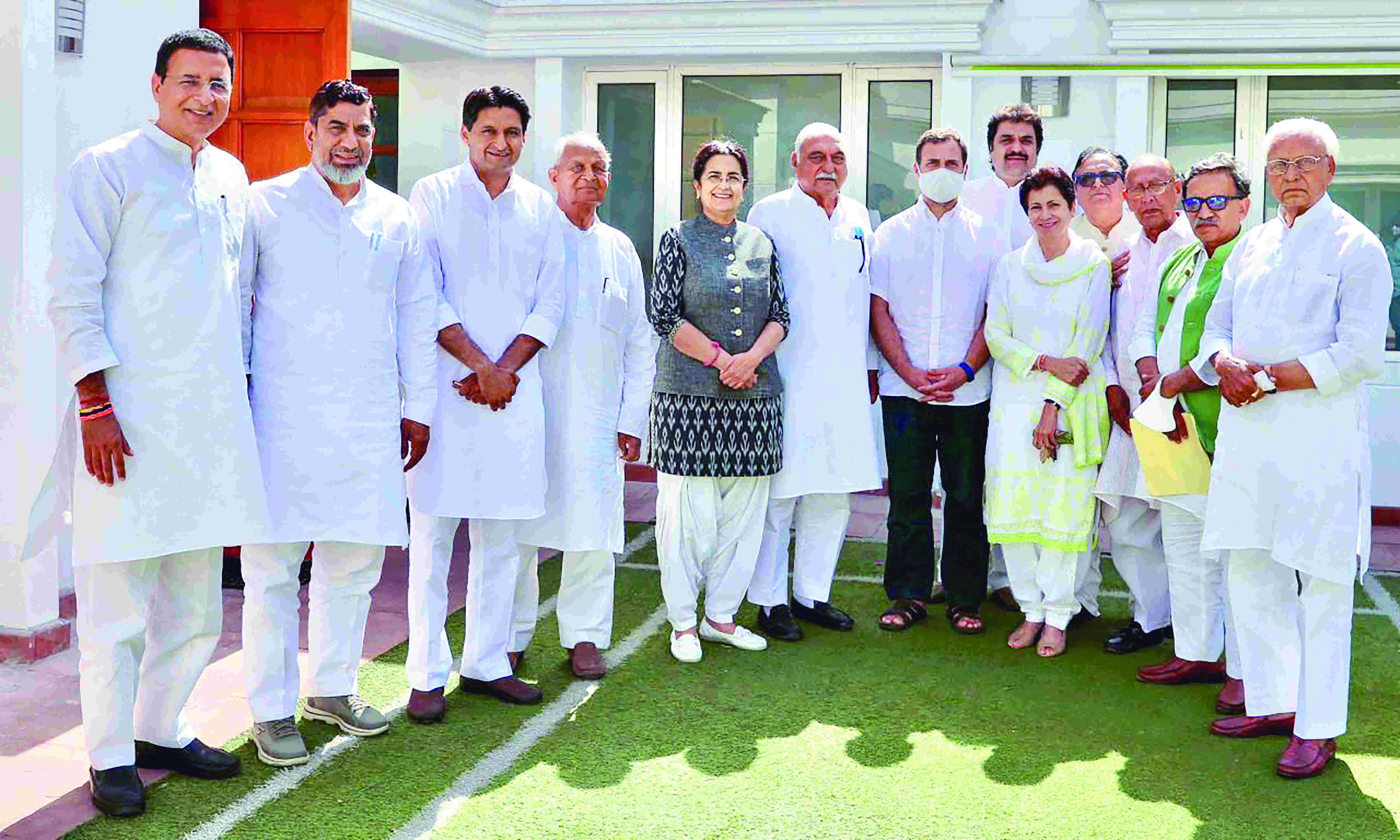 Accept collective leadership: Rahul to Hry Cong leaders Accept collective leadership: Rahul to Hry Cong leaders