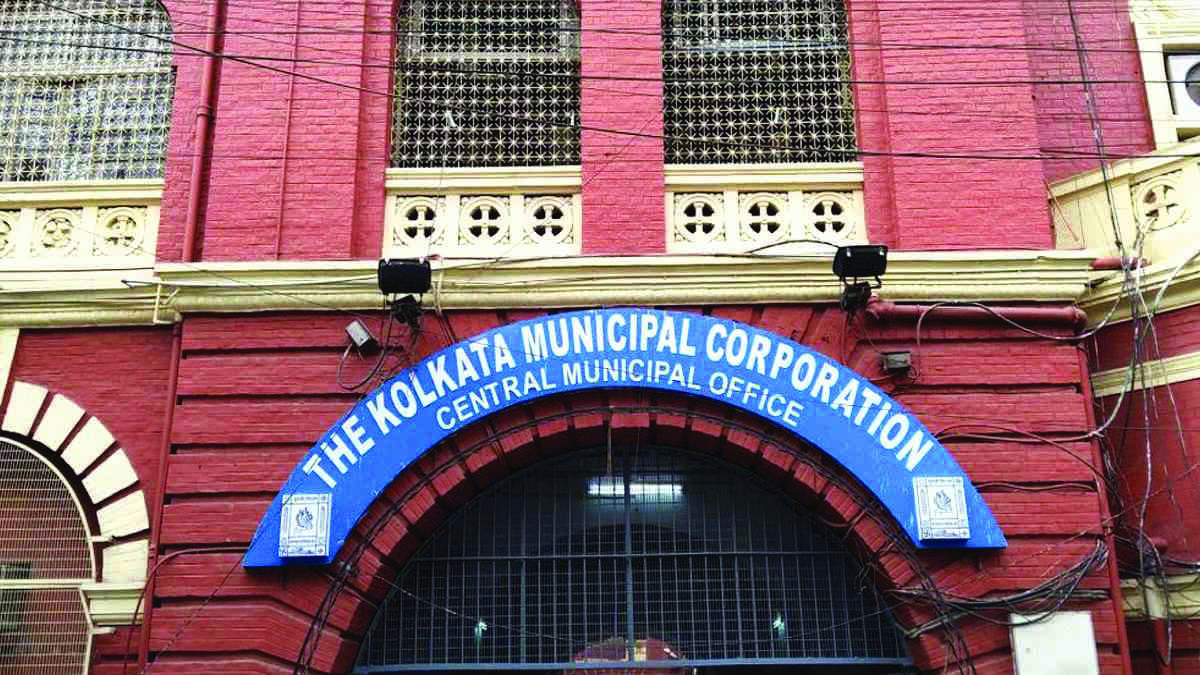 KMC installs modernised valves to augment water supply KMC installs modernised valves to augment water supply