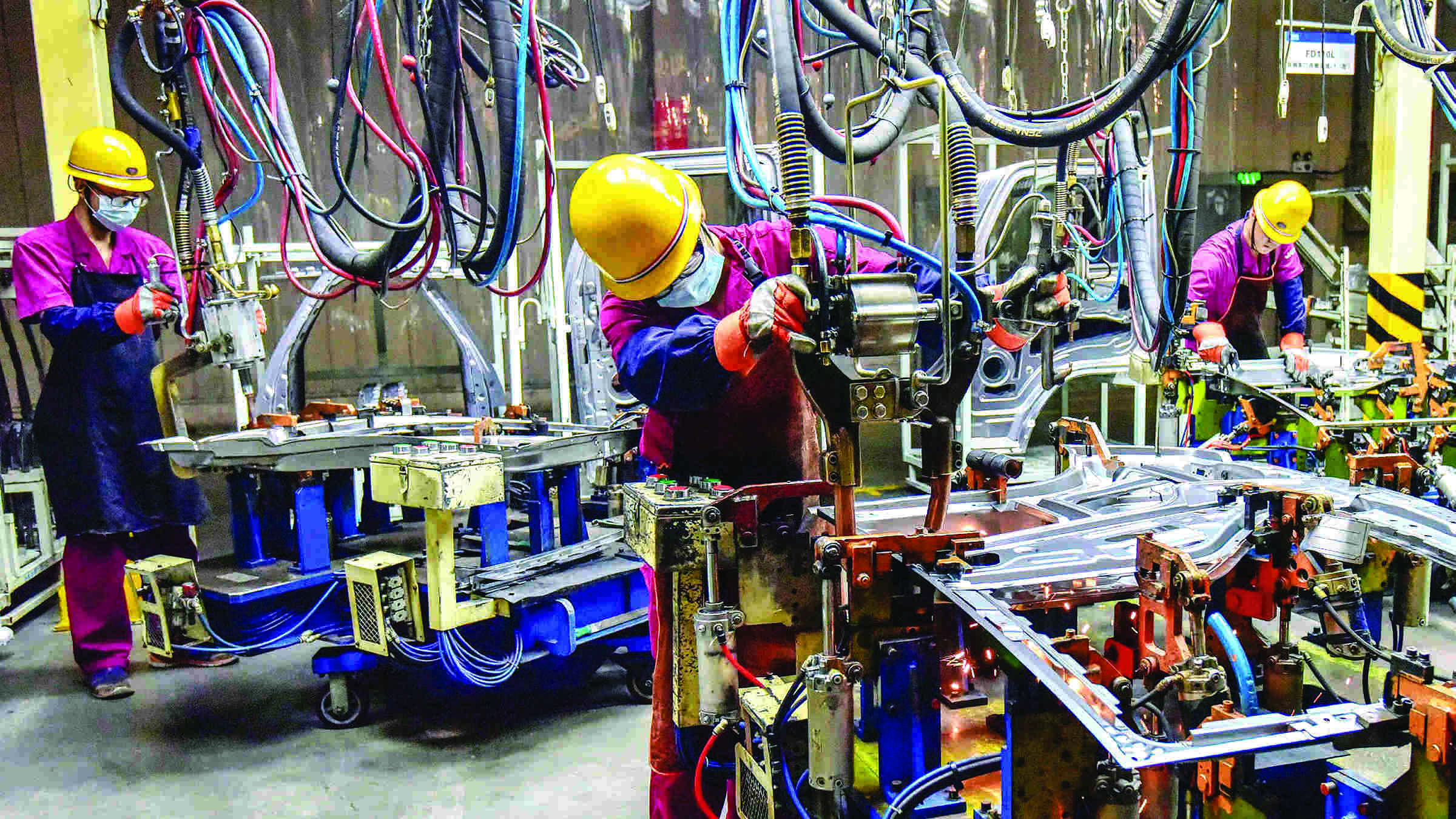 Chinas industrial profits accelerate 5% in first two months Chinas industrial profits accelerate 5% in first two months